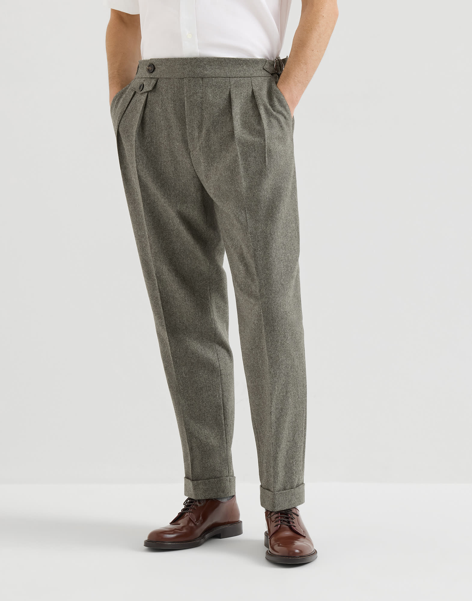 Pleated - Front view - View Full Screen