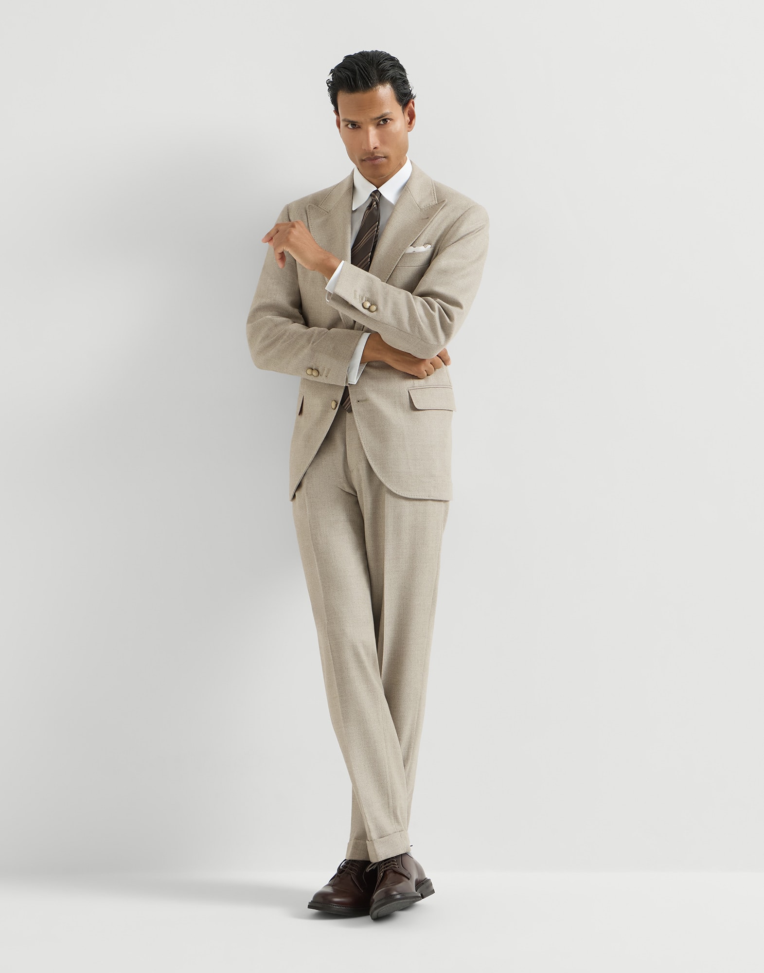 Discover Look 262MOUTFITMV4367BFDHC025 - Brunello Cucinelli
