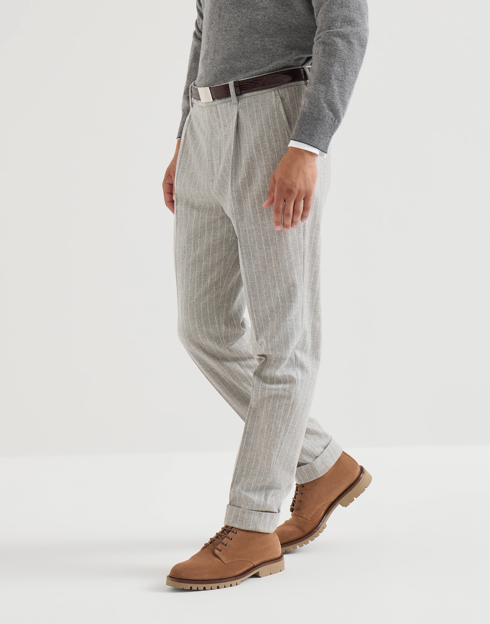 Pleated - Front view - View Full Screen