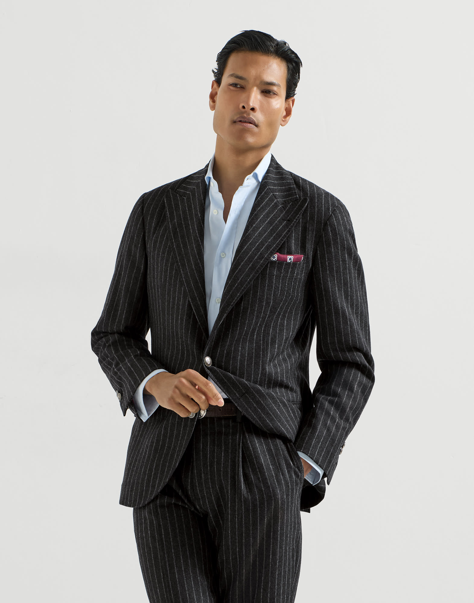 Single Breasted Blazer - Front view - View Full Screen