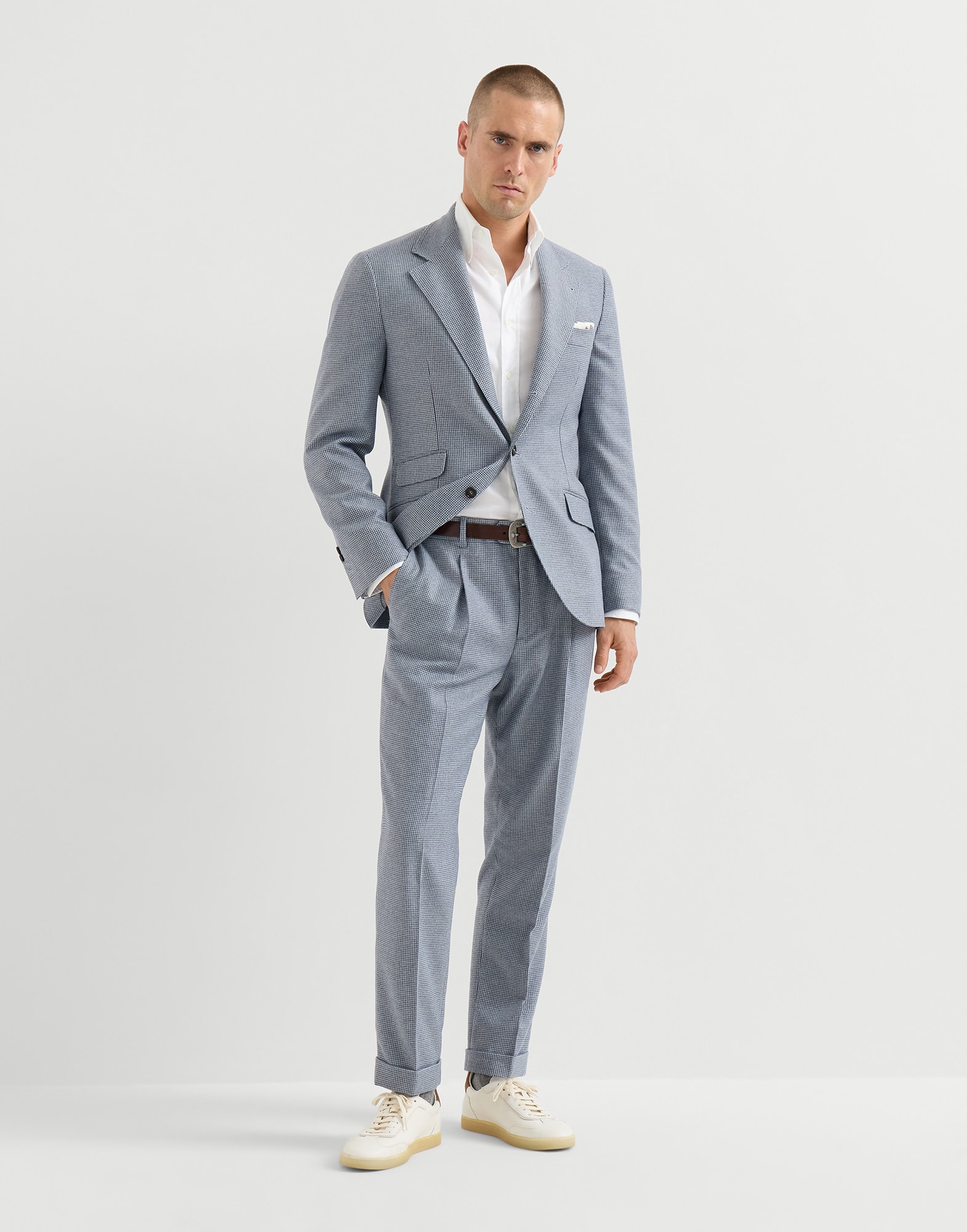 D&eacute;couvrez le Look 262MOUTFITMV426LDWHC603 - Brunello Cucinelli
