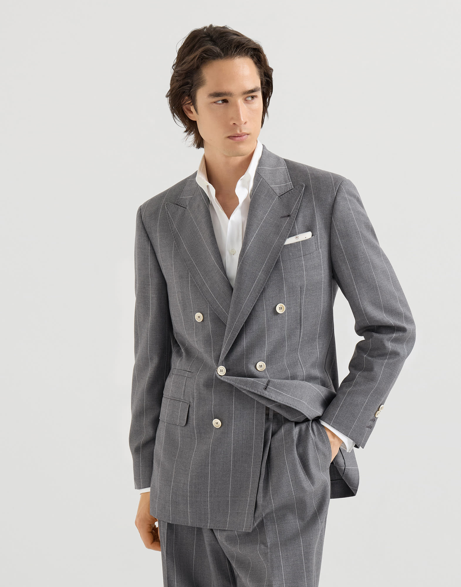 Brunello Cucinelli テーラードジャケット グレー 48 Tailor pinstripe jacket for Man in Medium Grey | Brunello Cucinelli