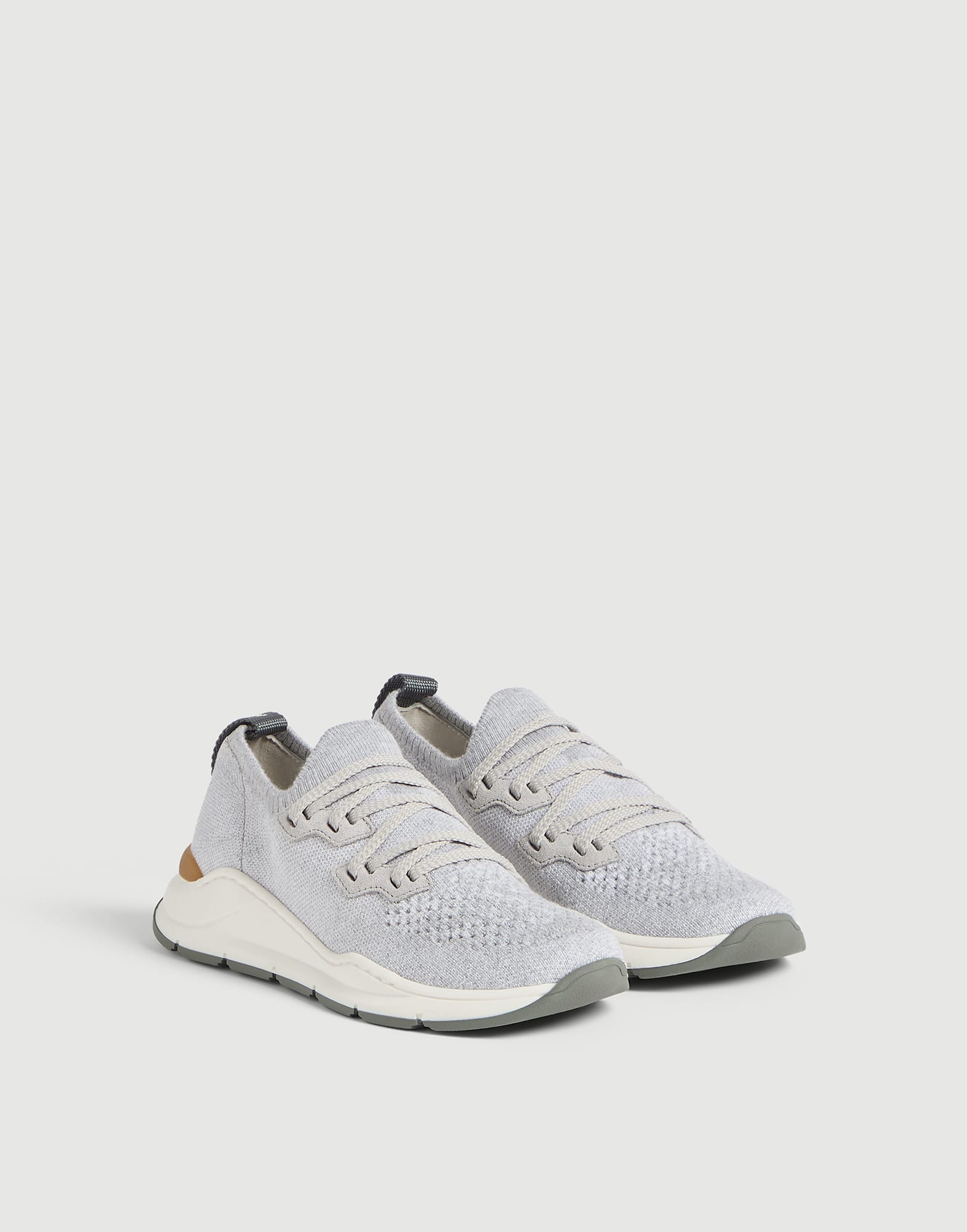 Sneakers - Front view - View Full Screen