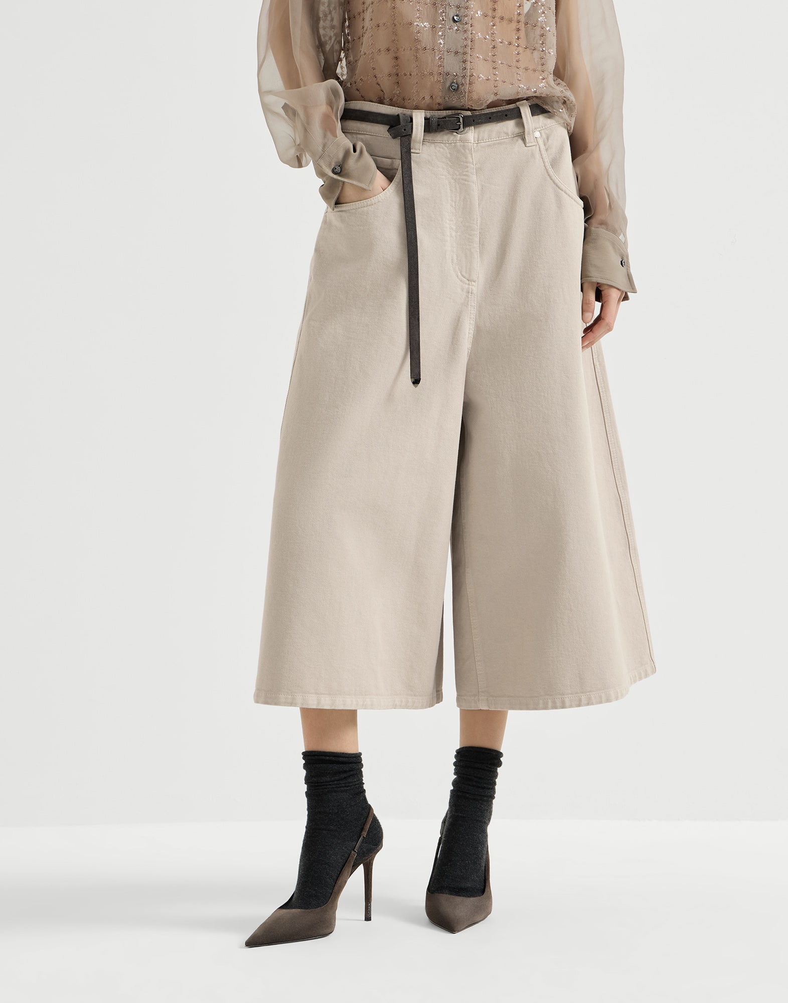 Wide cropped trousers for Woman in Sand | Brunello Cucinelli