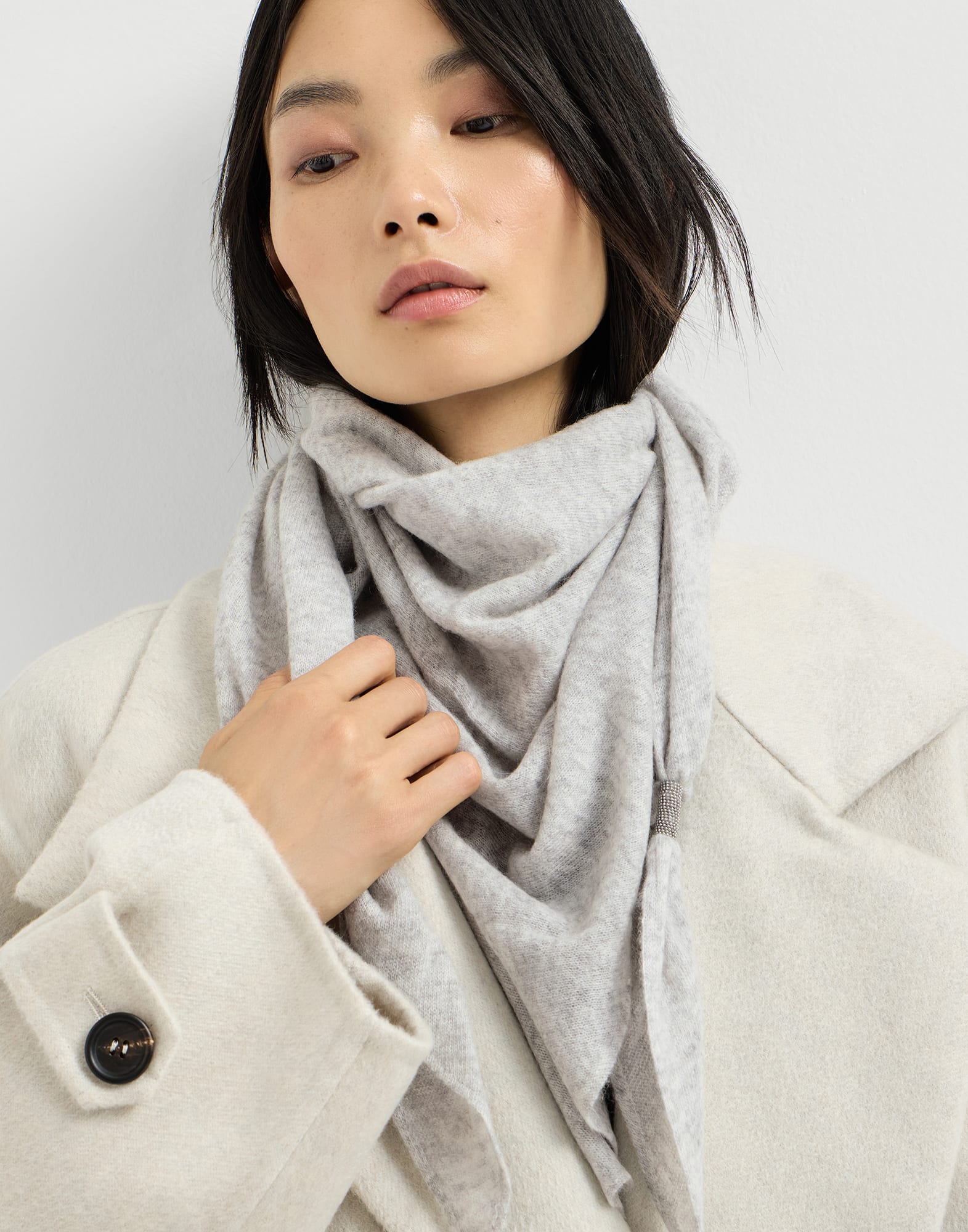 レディース 向け ライトグレー カシミヤストール | Brunello Cucinelli