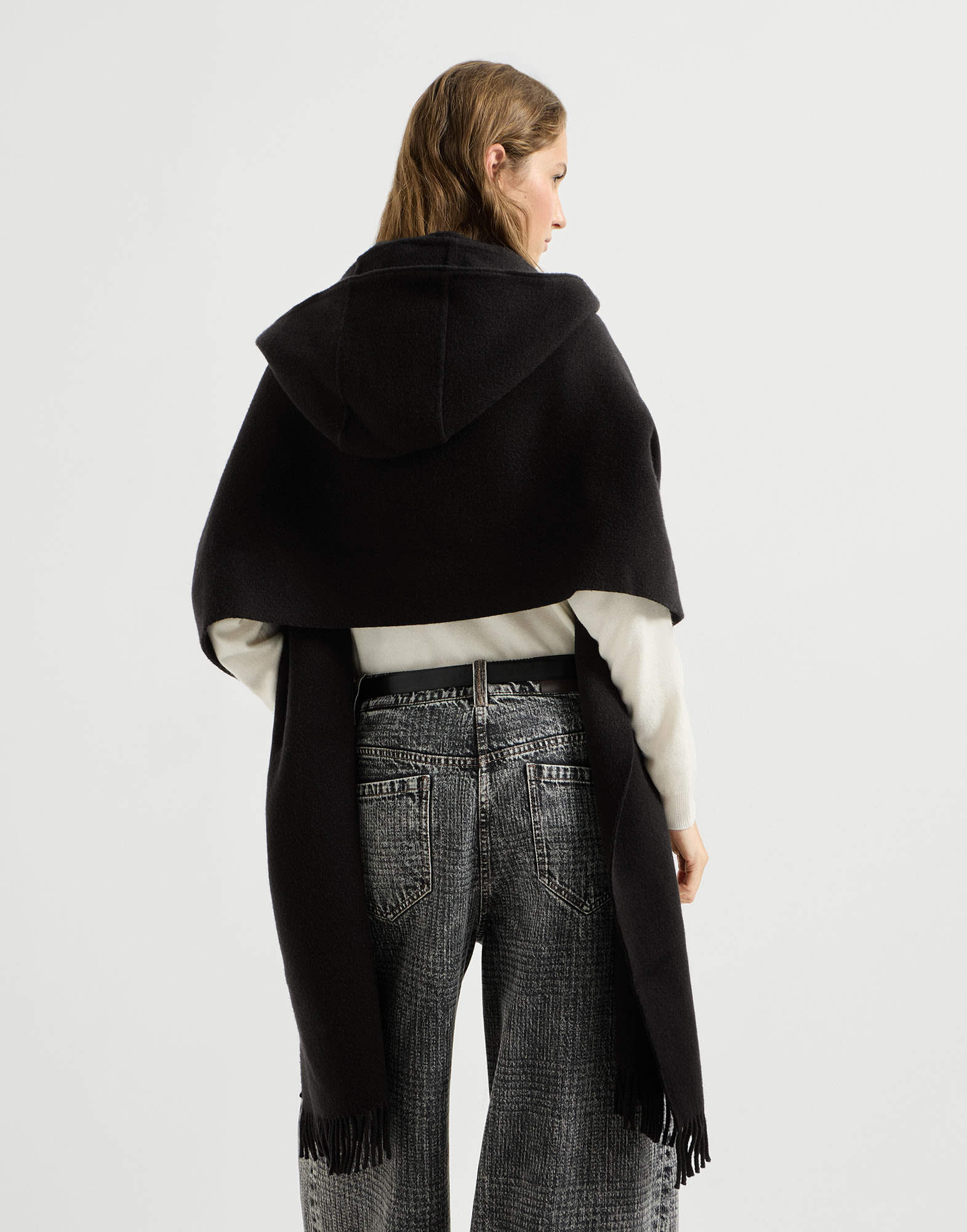 Hooded knit scarf for Woman in Black | Brunello Cucinelli