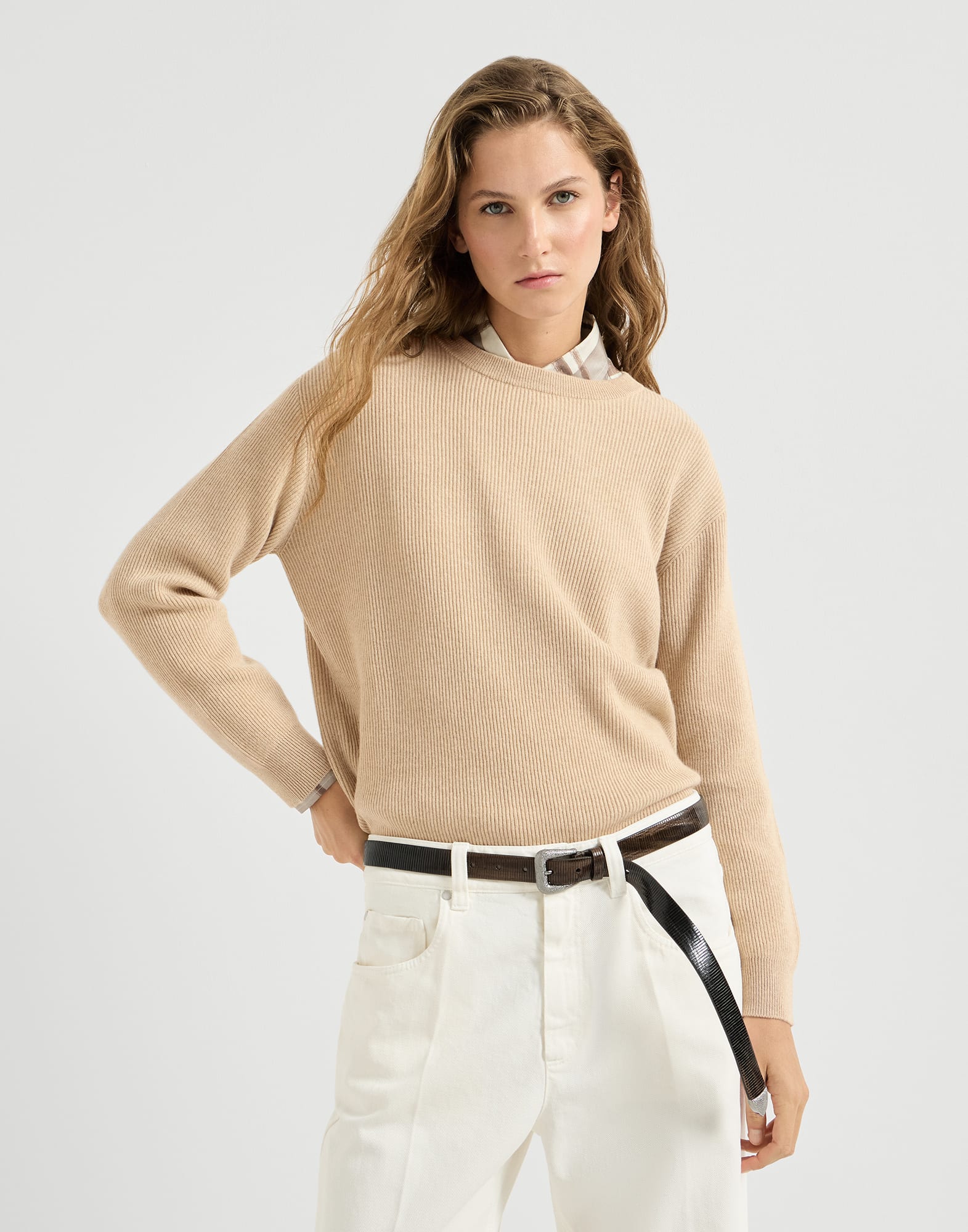 Cashmere and vicu&ntilde;a sweater Sand Woman - Brunello Cucinelli