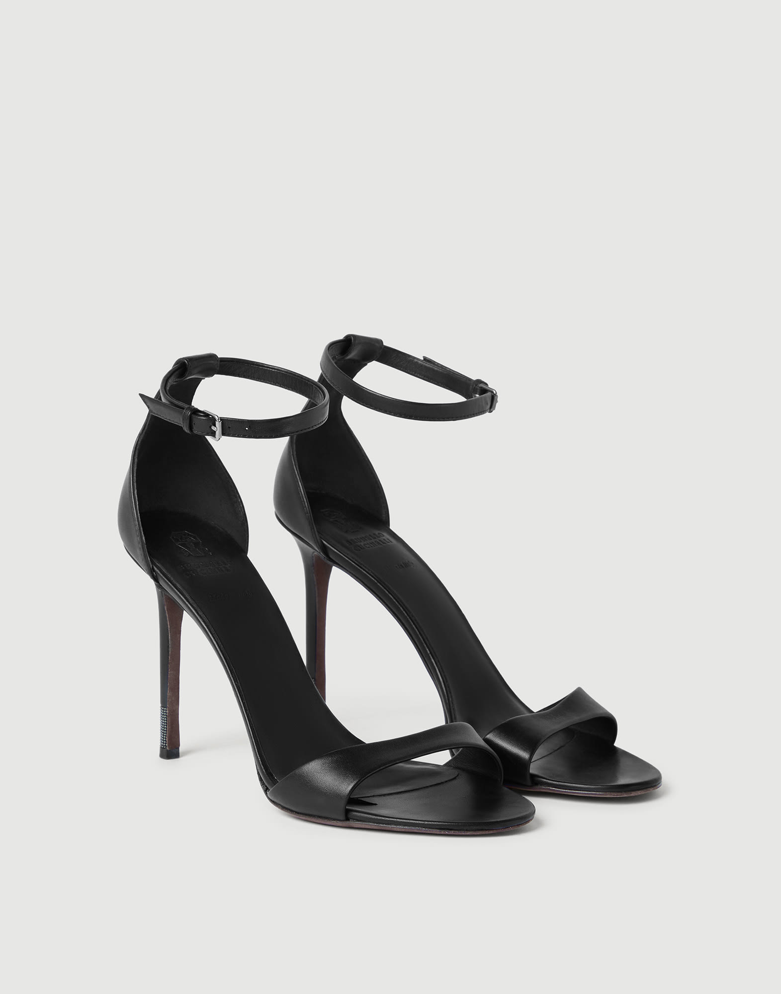 High heels - Front view - View Full Screen