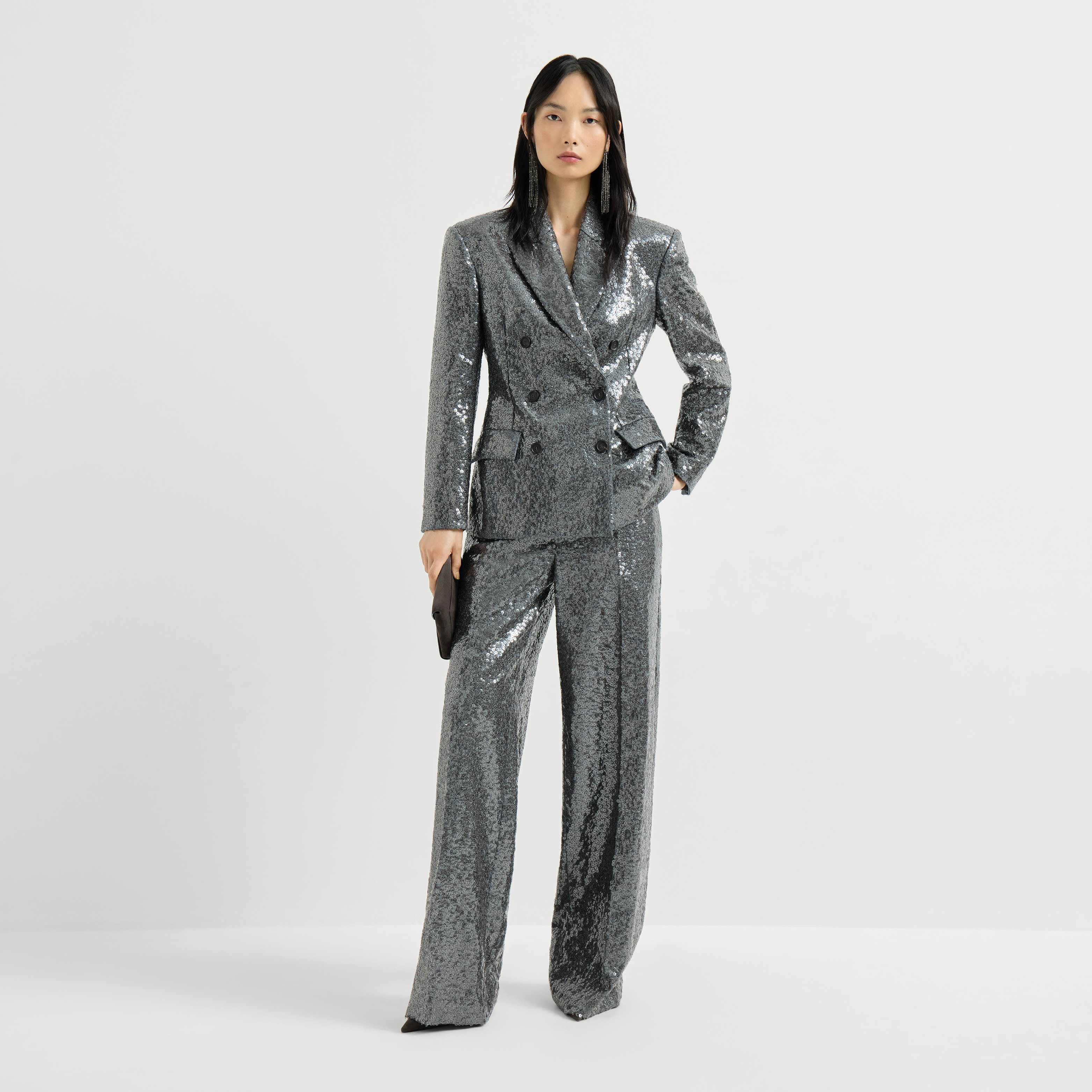 262WOUTFITTWINWEAR26 image number 0