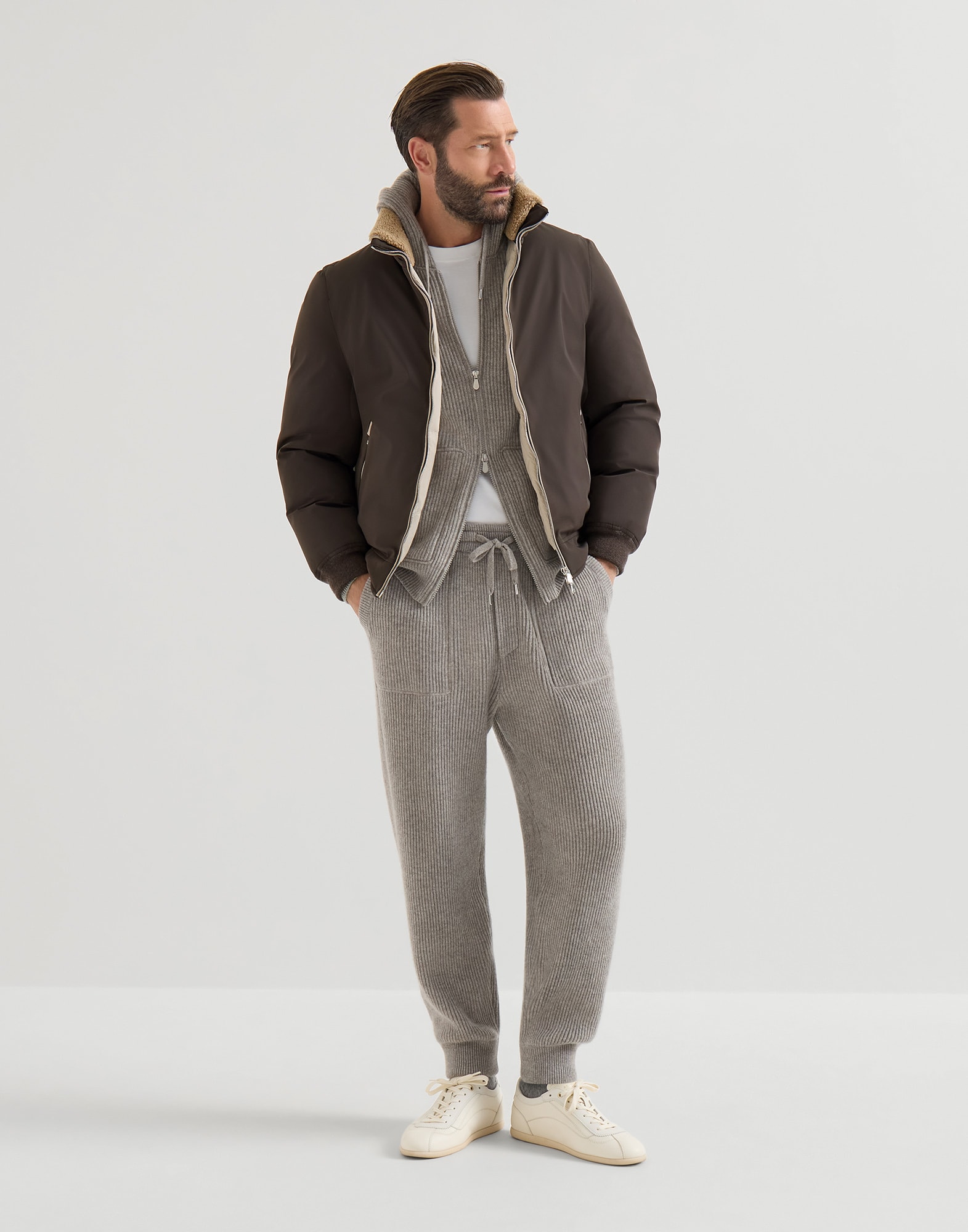 Entdecken Sie Look 262MOUTFIT103 - Brunello Cucinelli