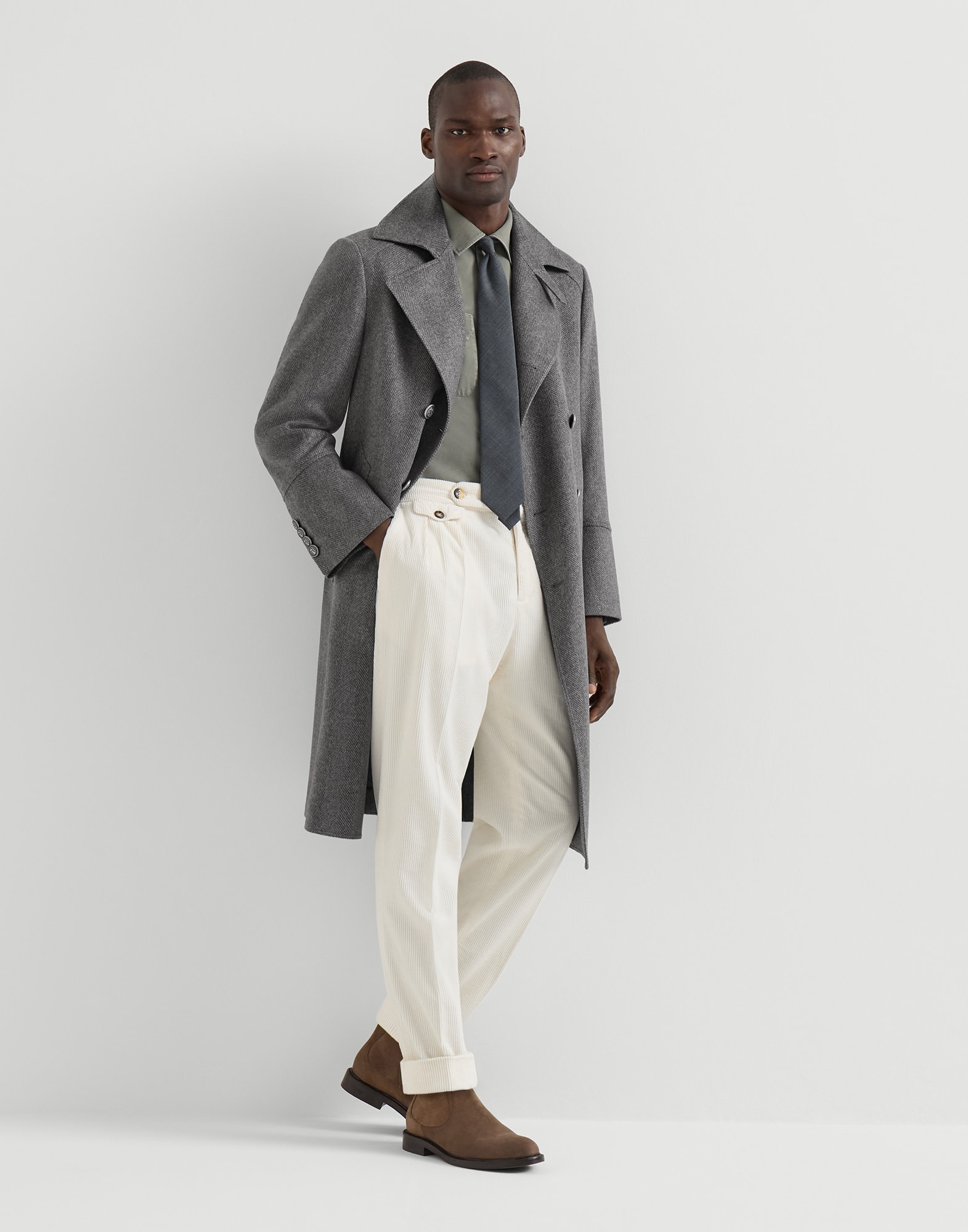262MOUTFITEXTRA10 image number 0
