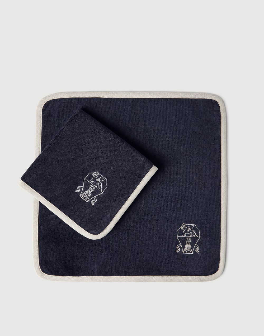 Terrycloth hand towels Navy Blue Lifestyle - Brunello Cucinelli