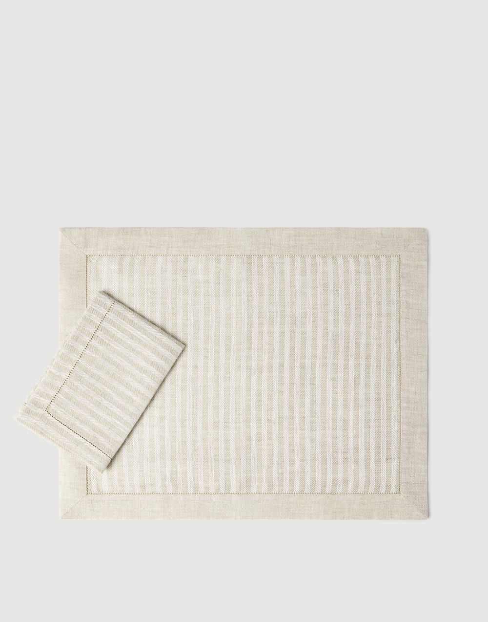 Chalk stripe linen placemat and napkin set Lessivè Lifestyle - Brunello Cucinelli