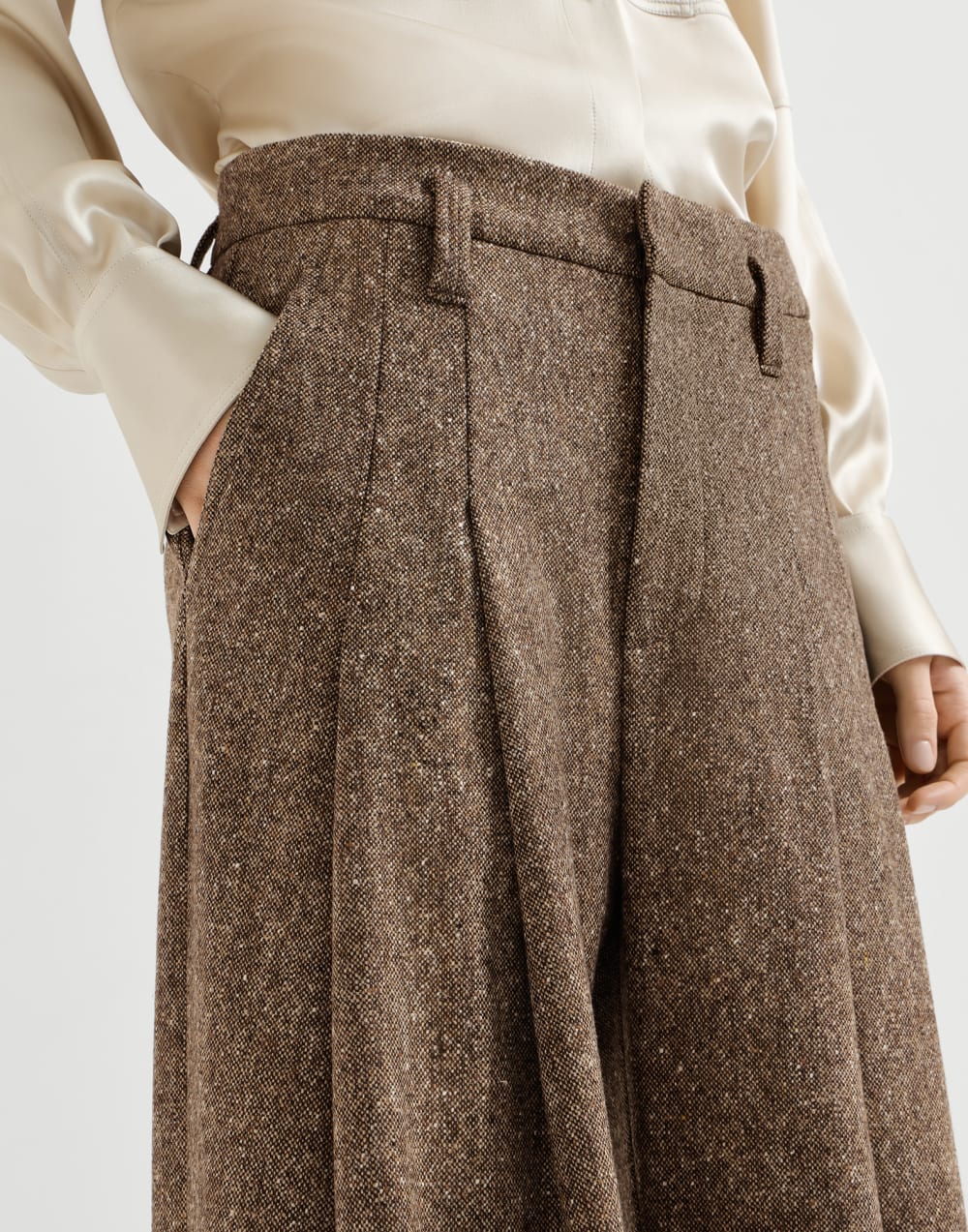 Donegal pleated barrel trousers Light Brown Woman - Brunello Cucinelli
