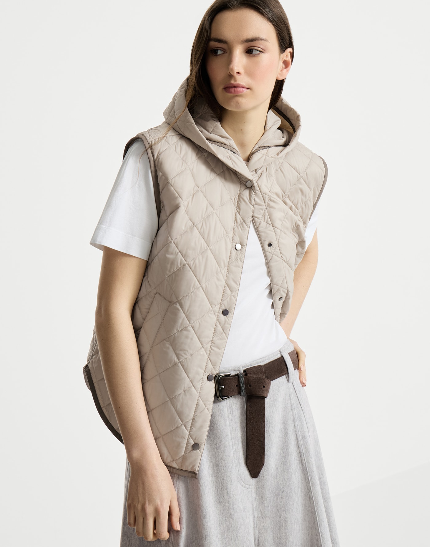 ライトウェイトナイロン キルティングベスト ライトグレー レディース - Brunello Cucinelli