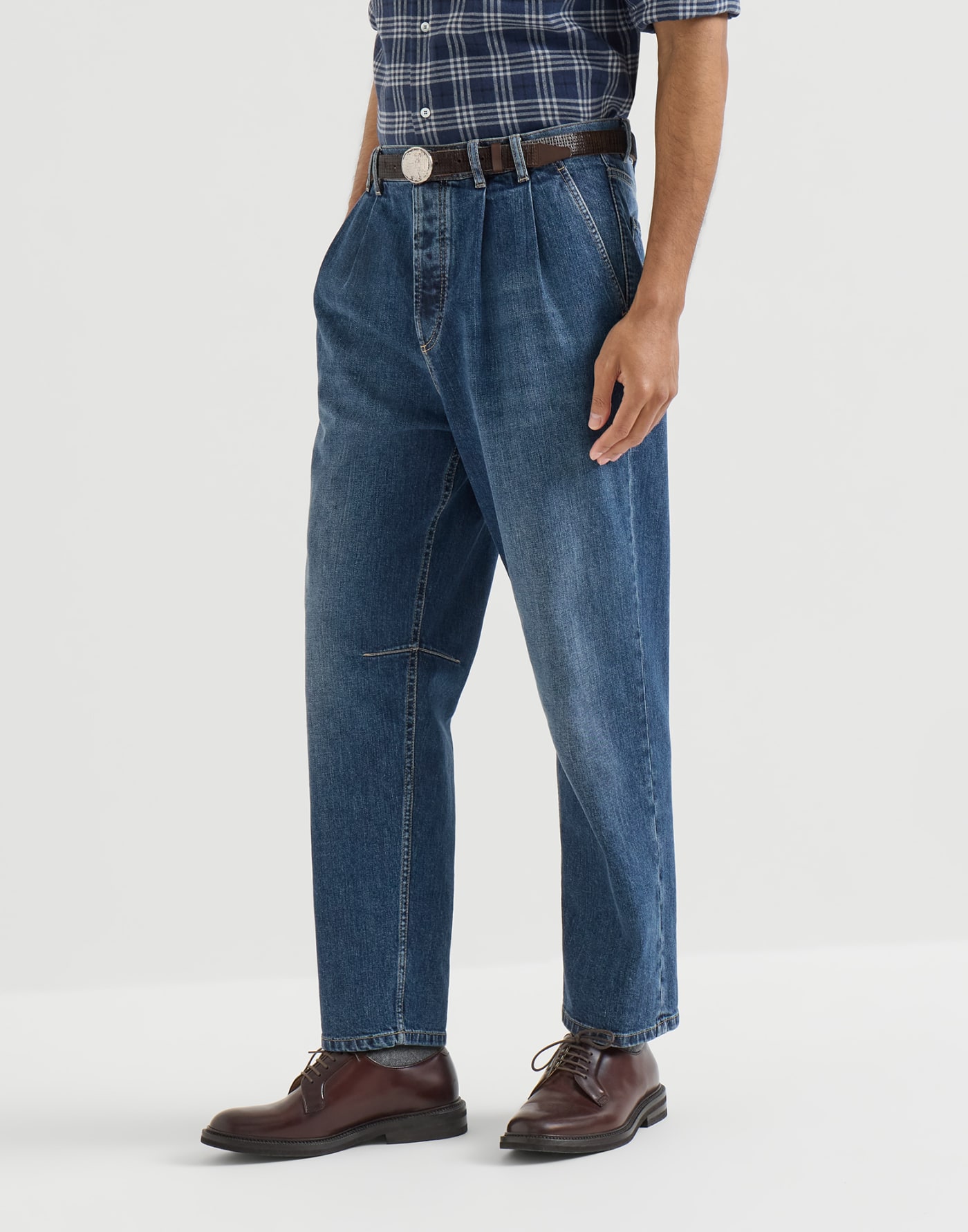 Iconic fit five-pocket trousers Medium Denim Man - Brunello Cucinelli