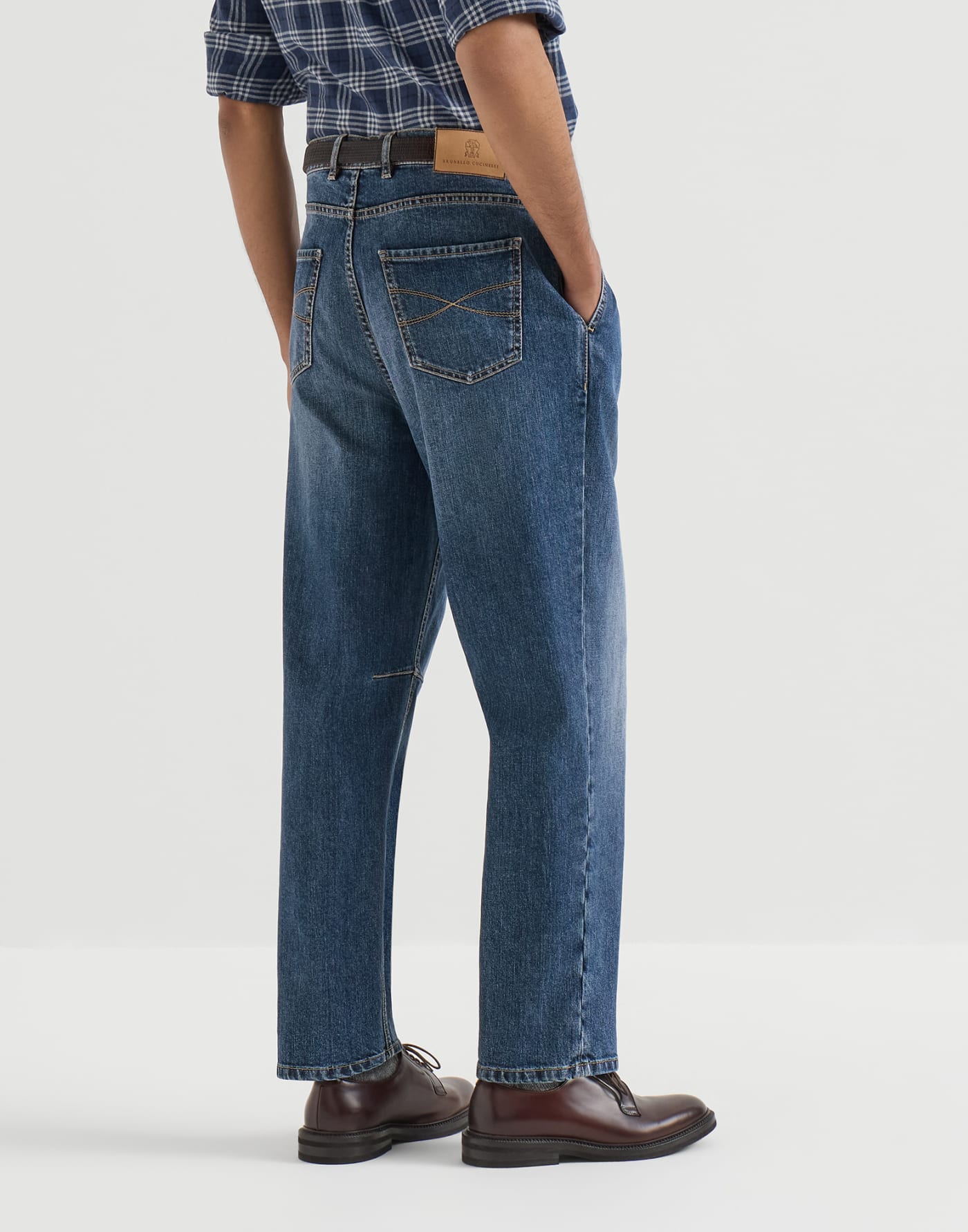 Iconic fit five-pocket trousers Medium Denim Man - Brunello Cucinelli