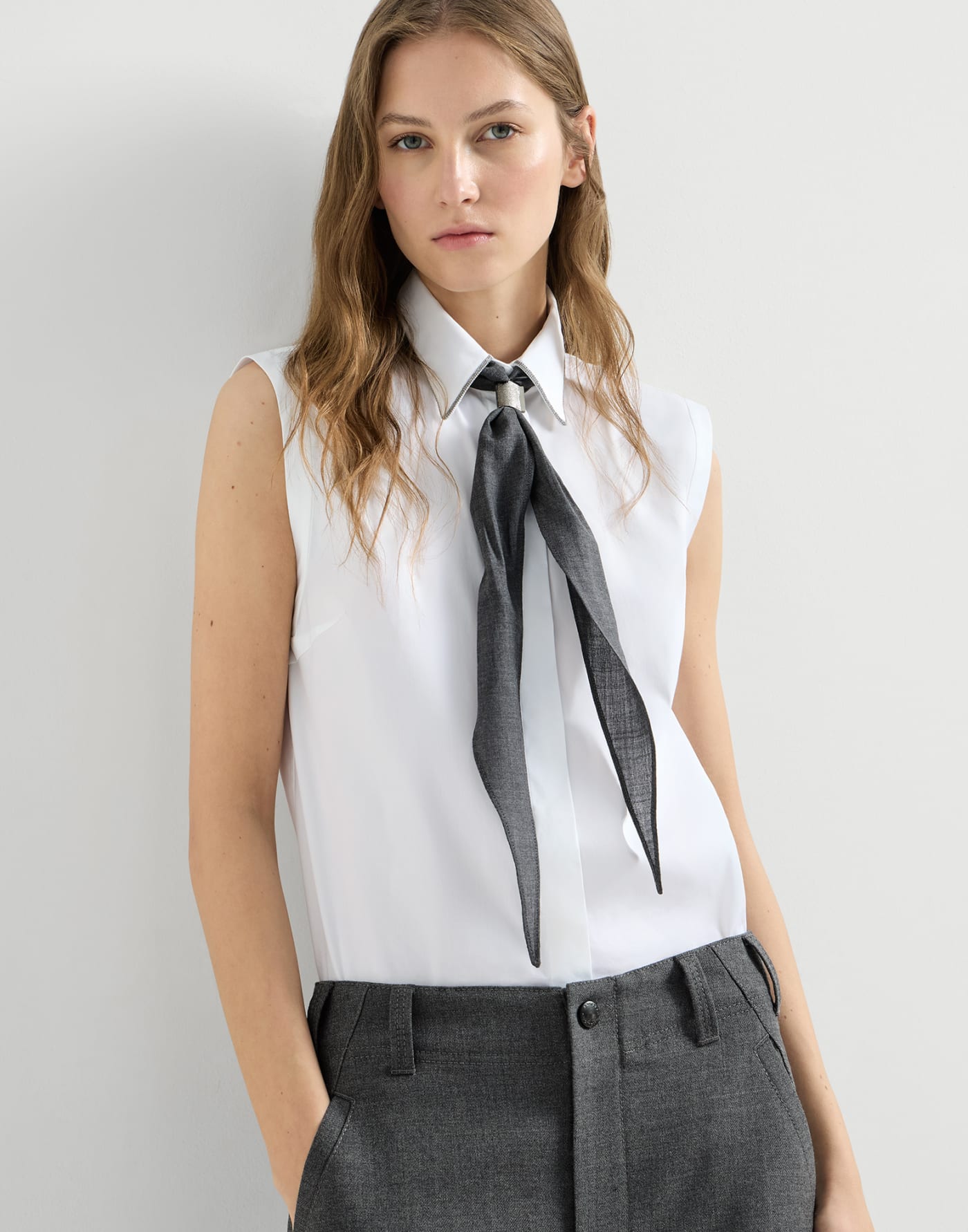 Sleeveless Shirt with Shiny Trim White Woman - Brunello Cucinelli