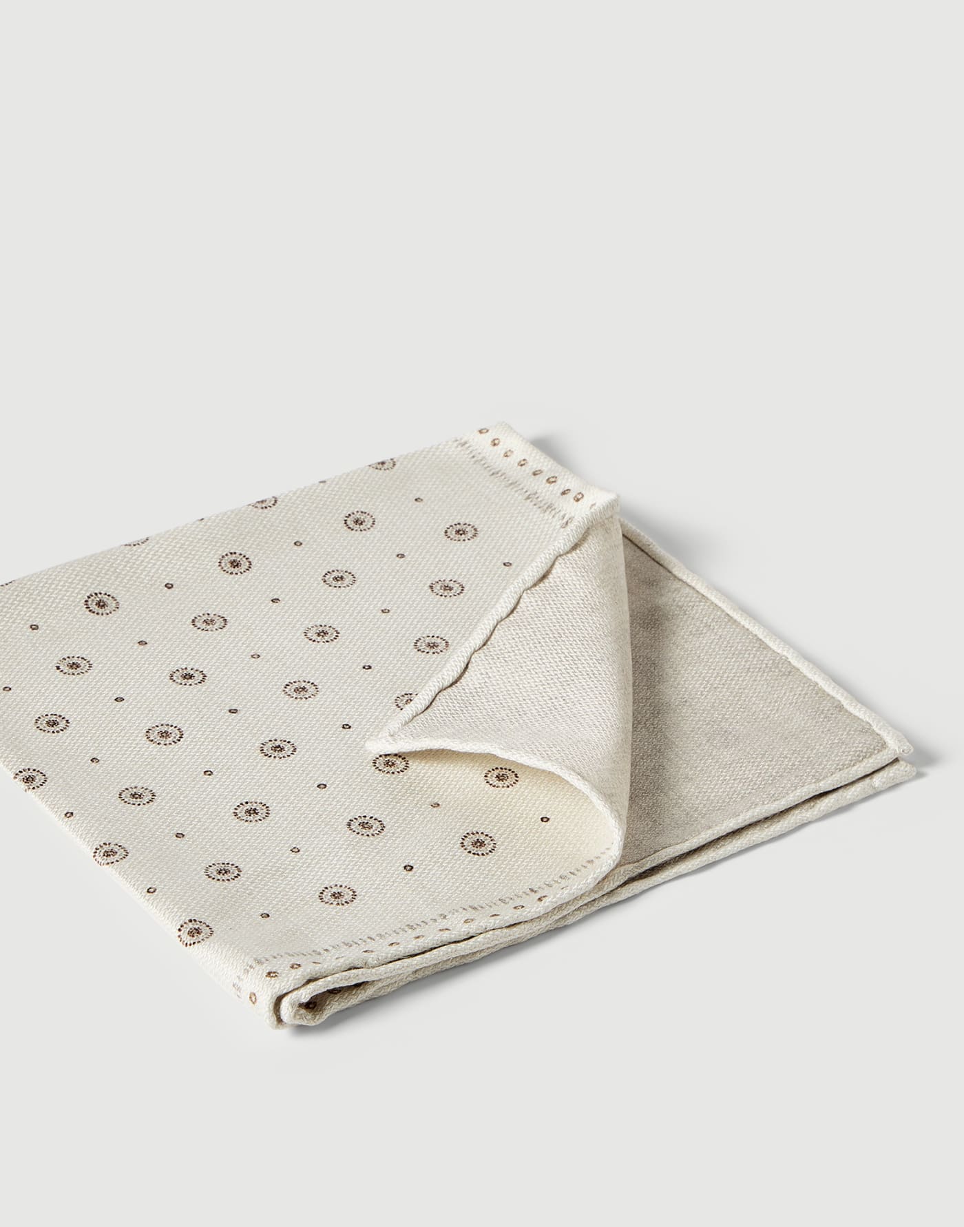 Silk pocket square with geometric design Butter Man - Brunello Cucinelli