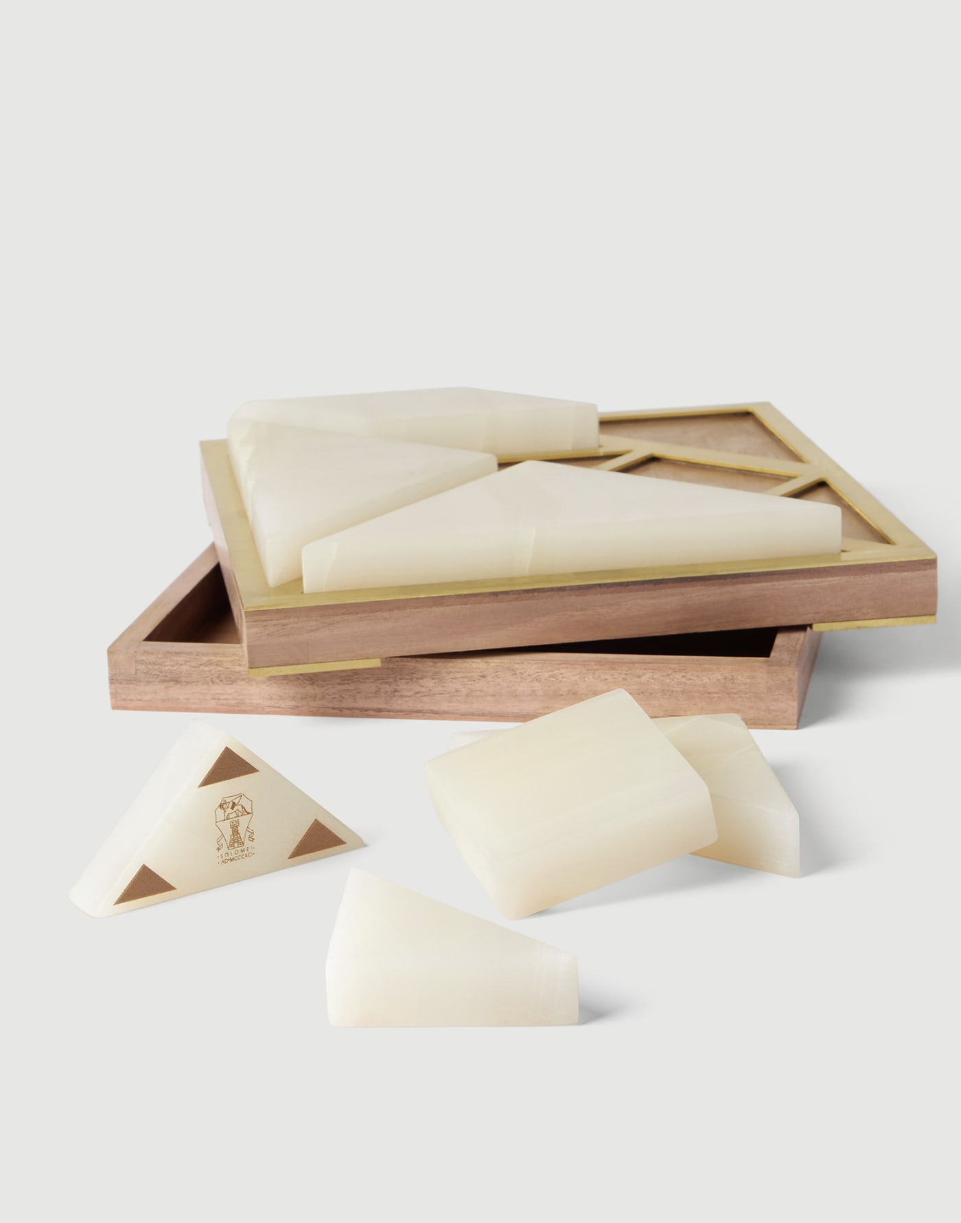 Tangram set Hazelnut Lifestyle - Brunello Cucinelli