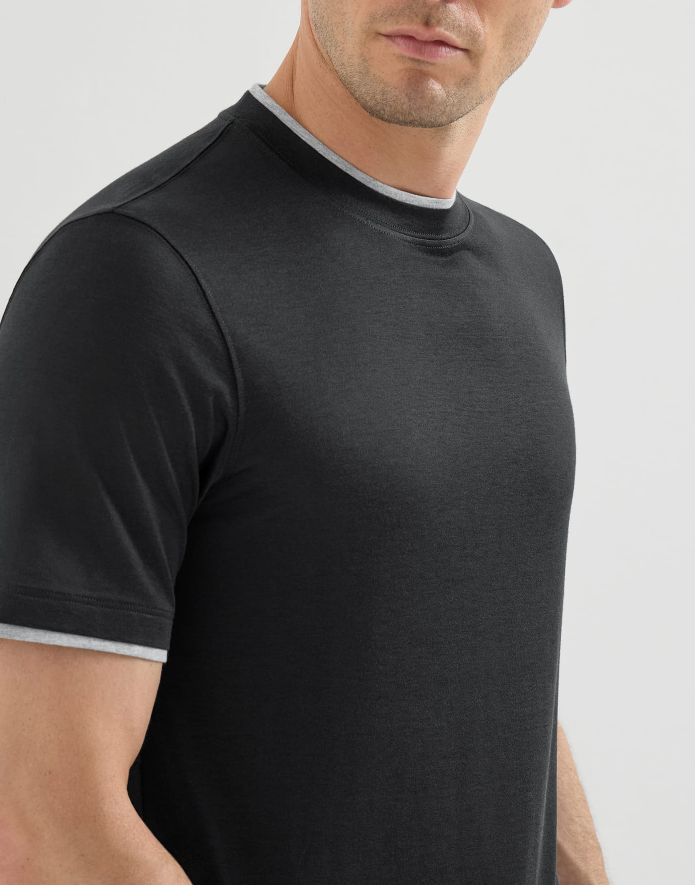 Lightweight jersey T-shirt Black Man - Brunello Cucinelli