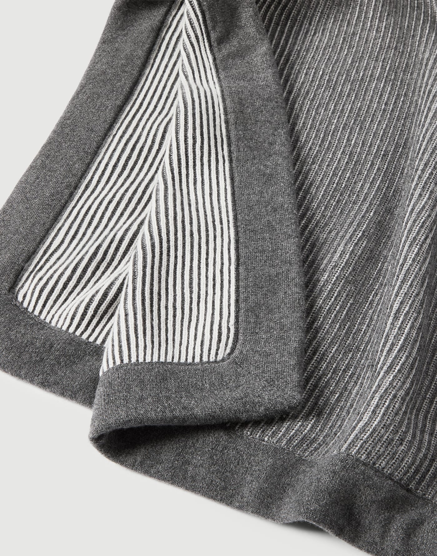 Coperta in cashmere con bordo in contrasto Piombo Lifestyle - Brunello Cucinelli