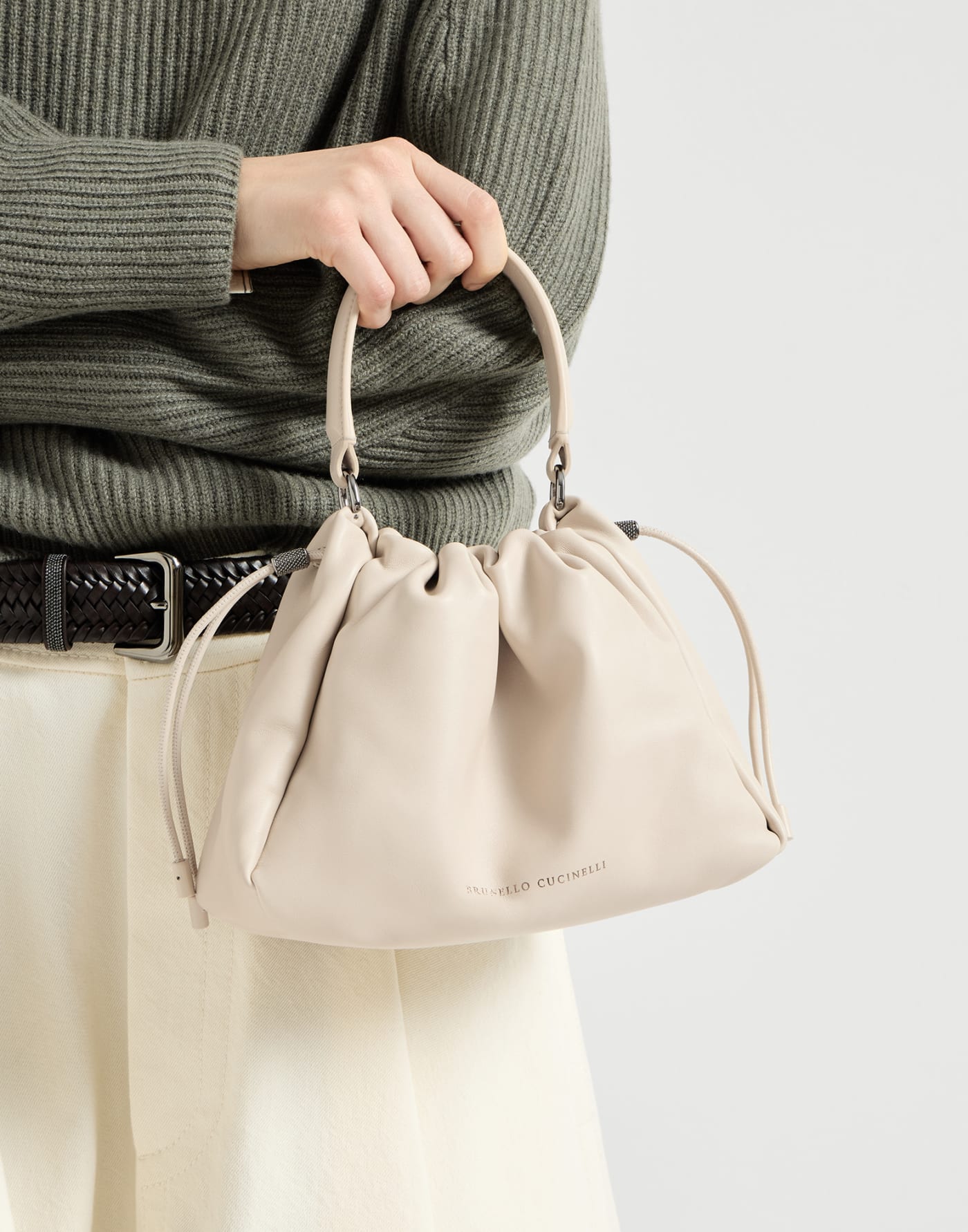 Small Soft Leather Mellow Bucket bag Ivory Woman - Brunello Cucinelli