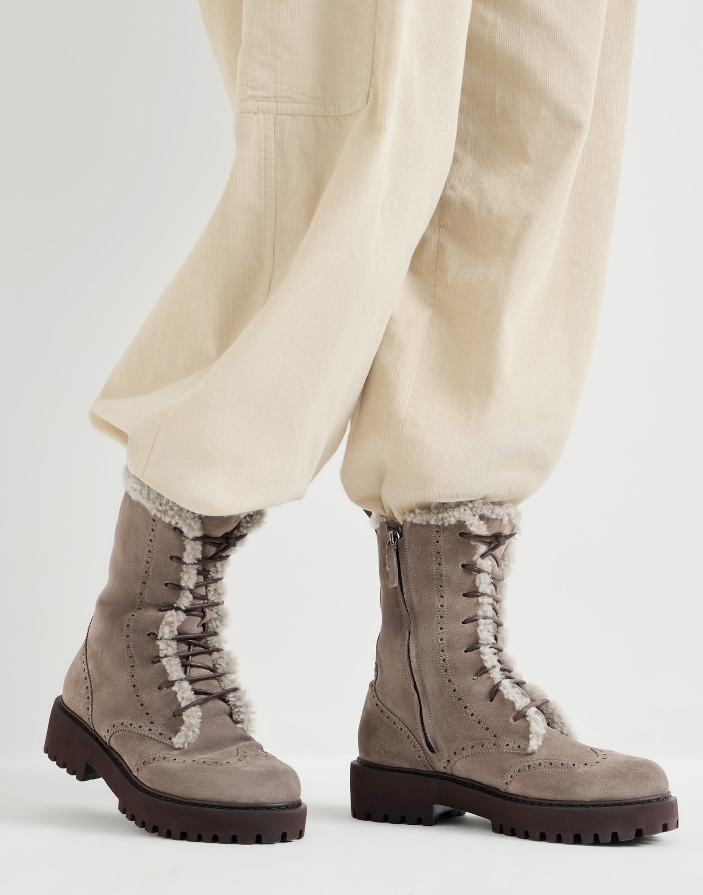 Boots aus Veloursleder und Shearling Hellbraun Damen - Brunello Cucinelli