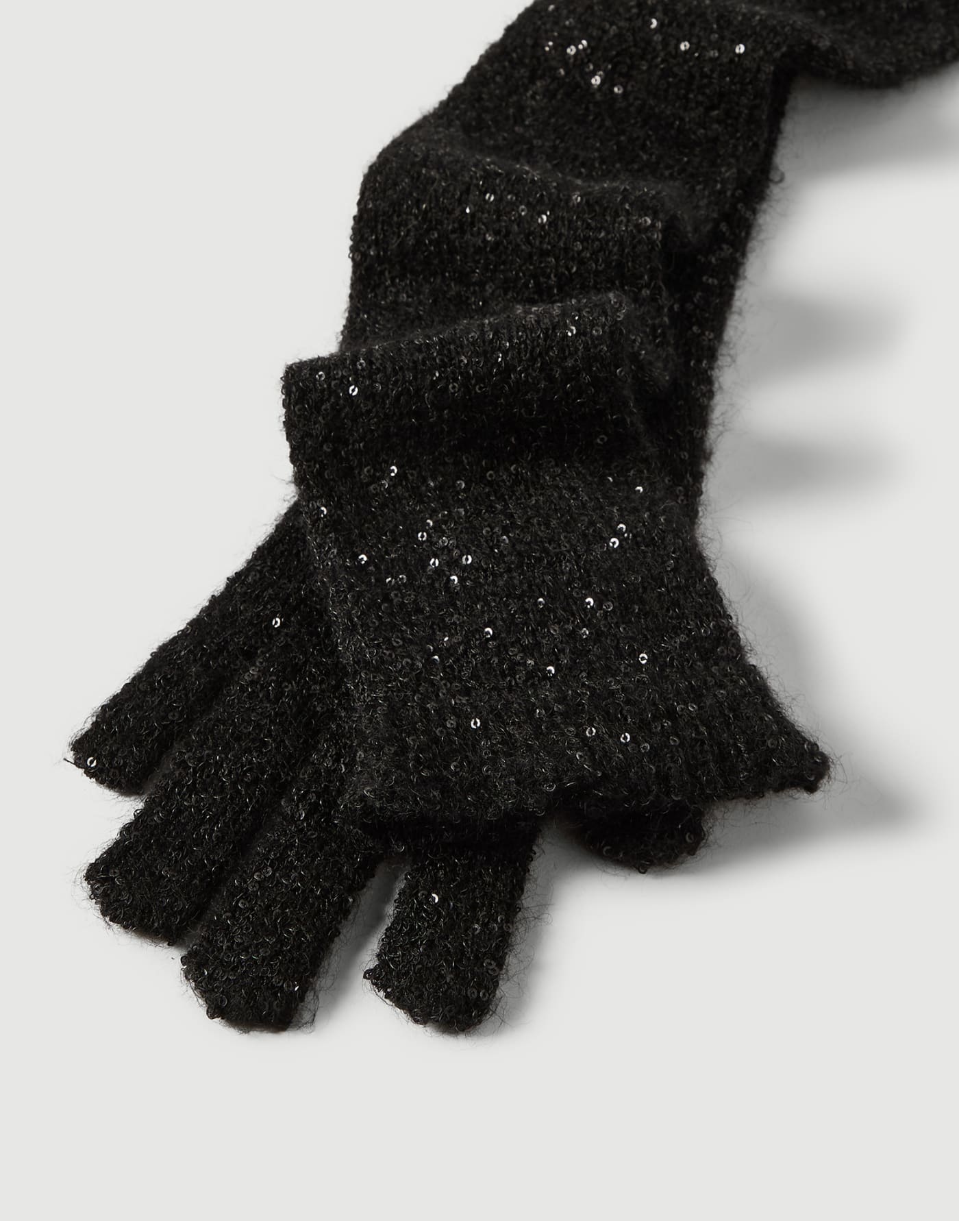 Mohair and wool dazzling texture gloves for Woman in Black | Brunello ...