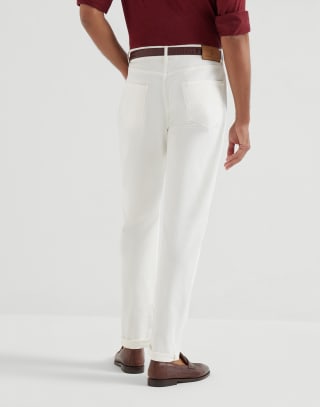 Pantalon en denim teint en pièce Neige Homme - Brunello Cucinelli