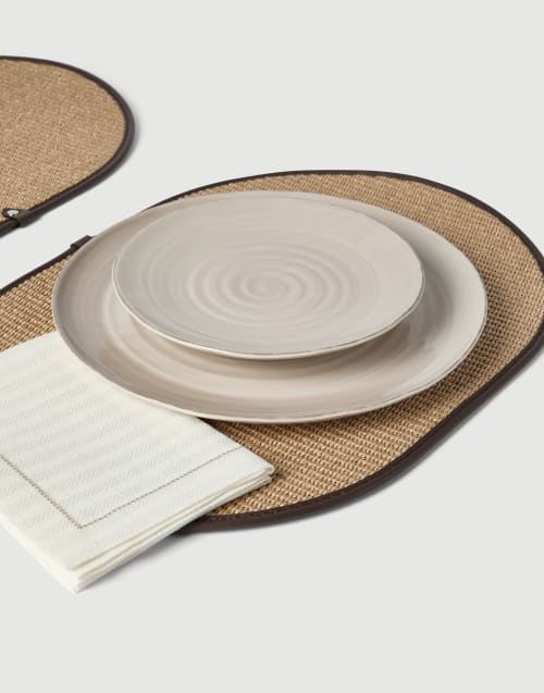 BRUNELLO CUCINELLI テーブルクロス＆ナフキン テーブルリネンとテーブルクロス | Brunello Cucinelli