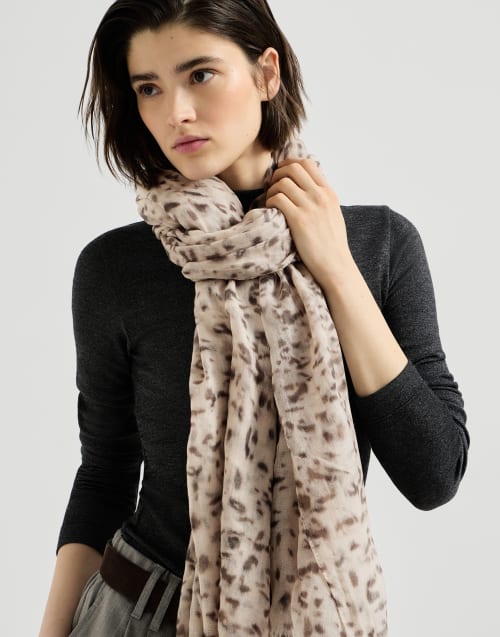 Cashmere scarf Lynx Print for Woman in Beige | Brunello Cucinelli