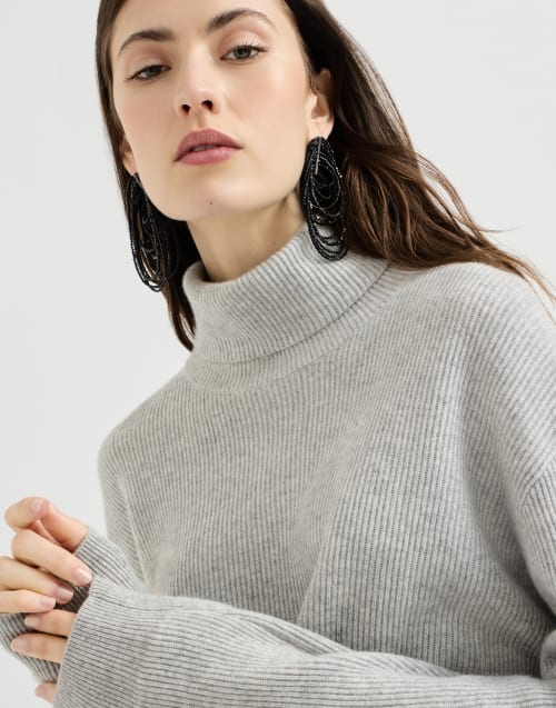 Cashmere turtleneck sweater for Woman in Pebble | Brunello Cucinelli