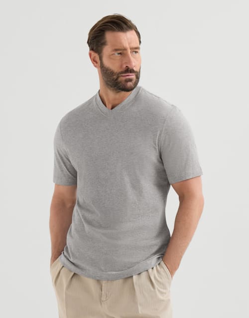 BRUNELLO CUCINELLI VネックTシャツ スリムフィット Cotton jersey V-neck T-shirt for Man in Medium Grey | Brunello