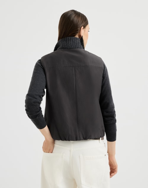☆BRUNELLO CUCINELLI☆ダウンベスト☆カシミヤ☆リバーシブル☆ Cashmere Feather yarn reversible outerwear for Woman in Lignite