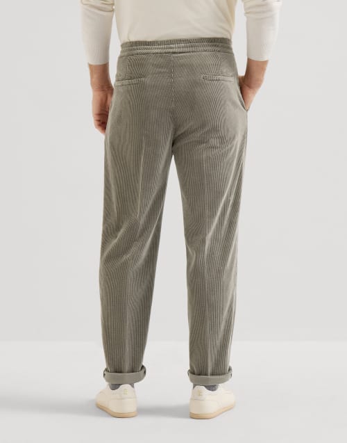 Garment-dyed trousers for Man in Brown | Brunello Cucinelli
