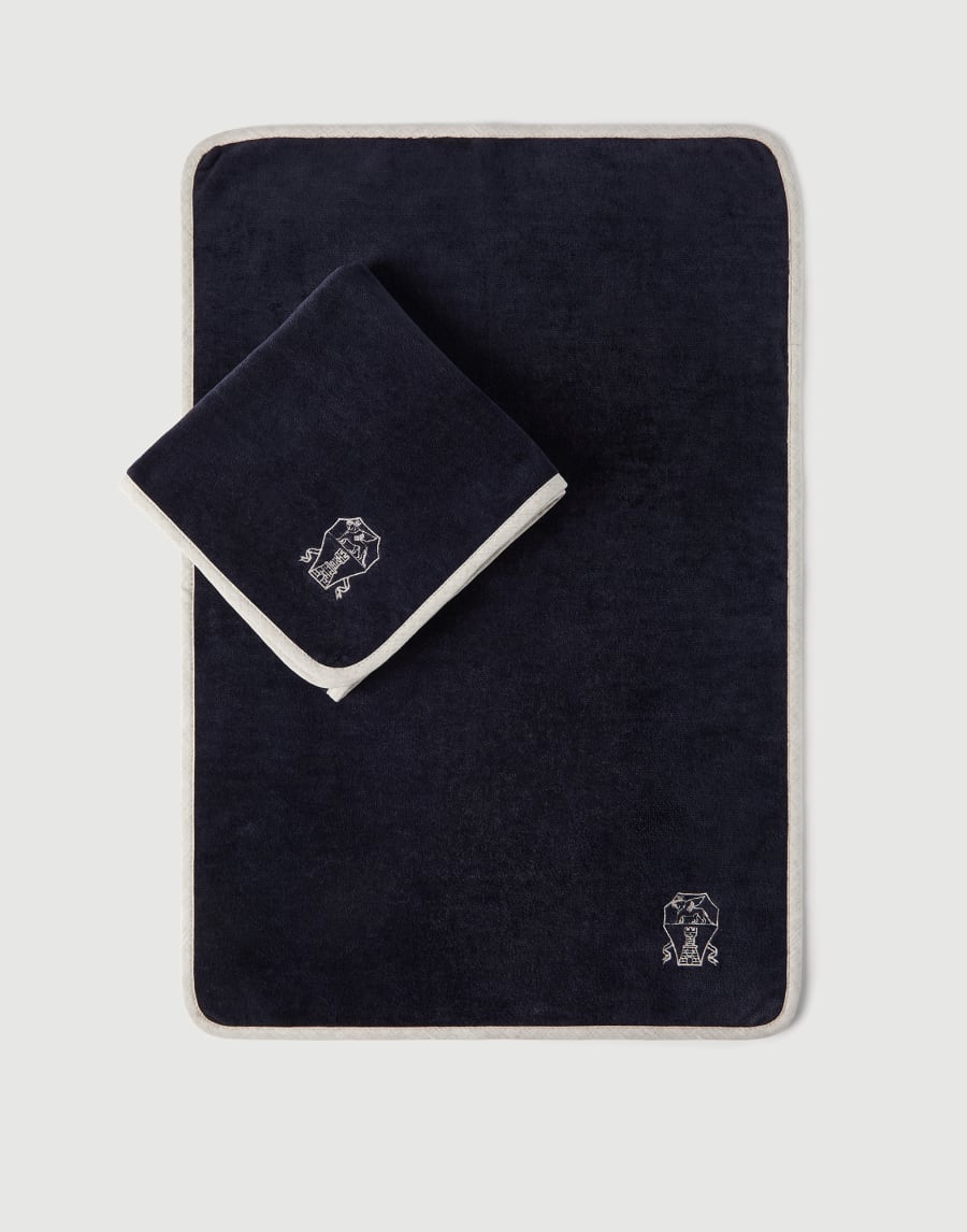 2-piece towel set Navy Blue Lifestyle - Brunello Cucinelli