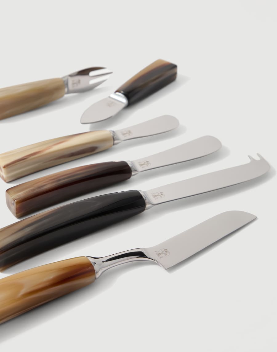 Cheese cutlery set Natural Horn Lifestyle - Brunello Cucinelli