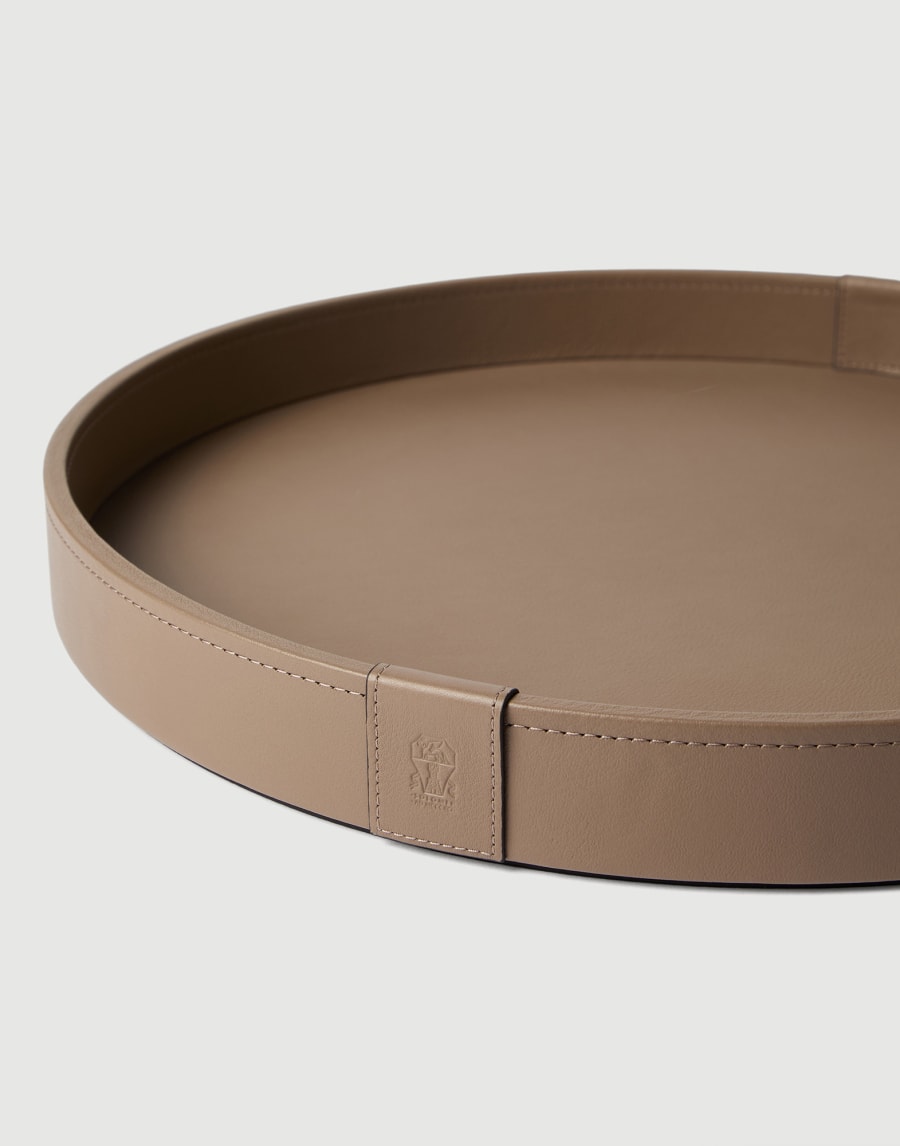 Large leather tray Light Brown Lifestyle - Brunello Cucinelli