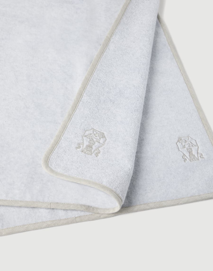 2-piece towel set Light Grey Lifestyle - Brunello Cucinelli
