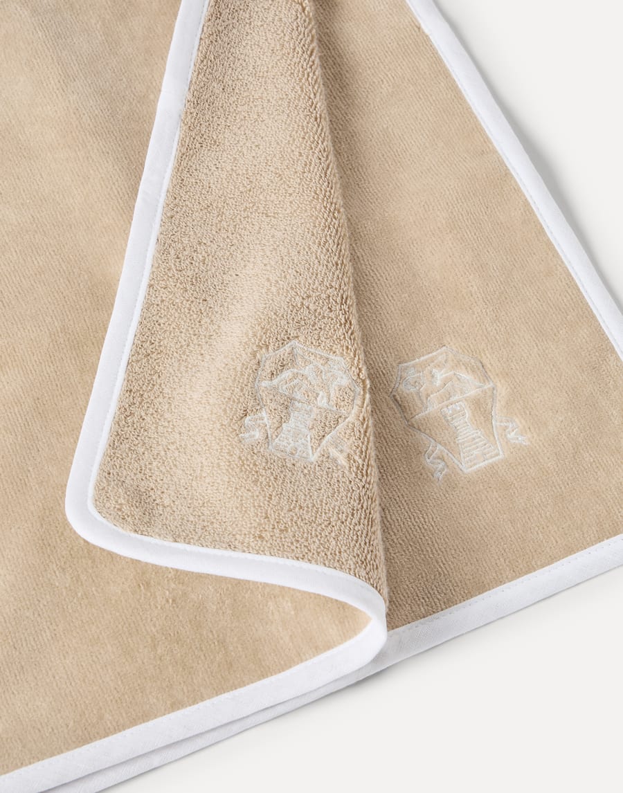 Terrycloth hand towels Beige Lifestyle - Brunello Cucinelli