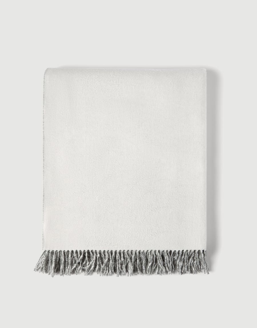 Silk double cloth throw Light Grey Lifestyle - Brunello Cucinelli
