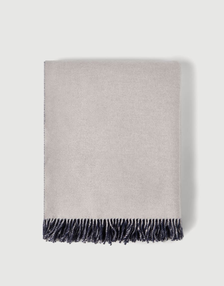 Cashmere double cloth throw Buff Lifestyle - Brunello Cucinelli