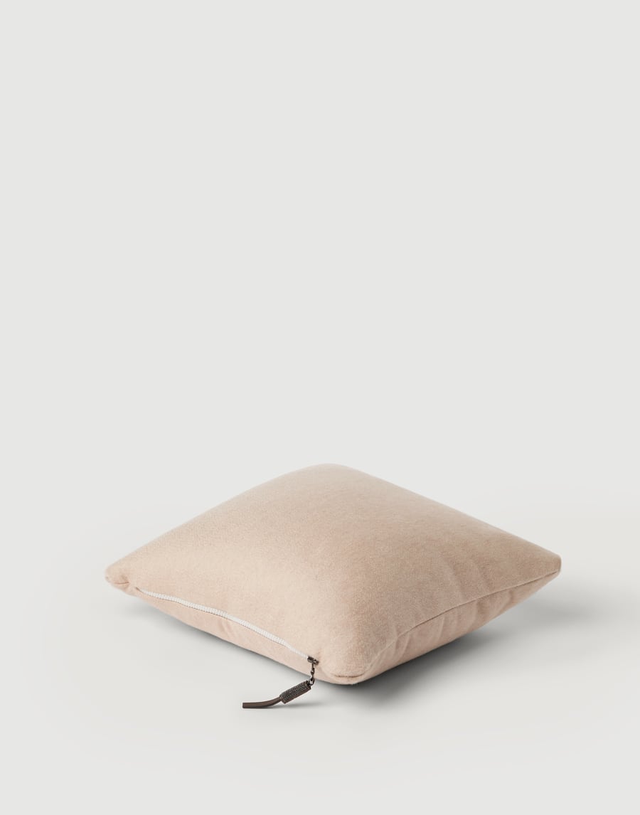 Cashmere beaver cushion Buff Lifestyle - Brunello Cucinelli