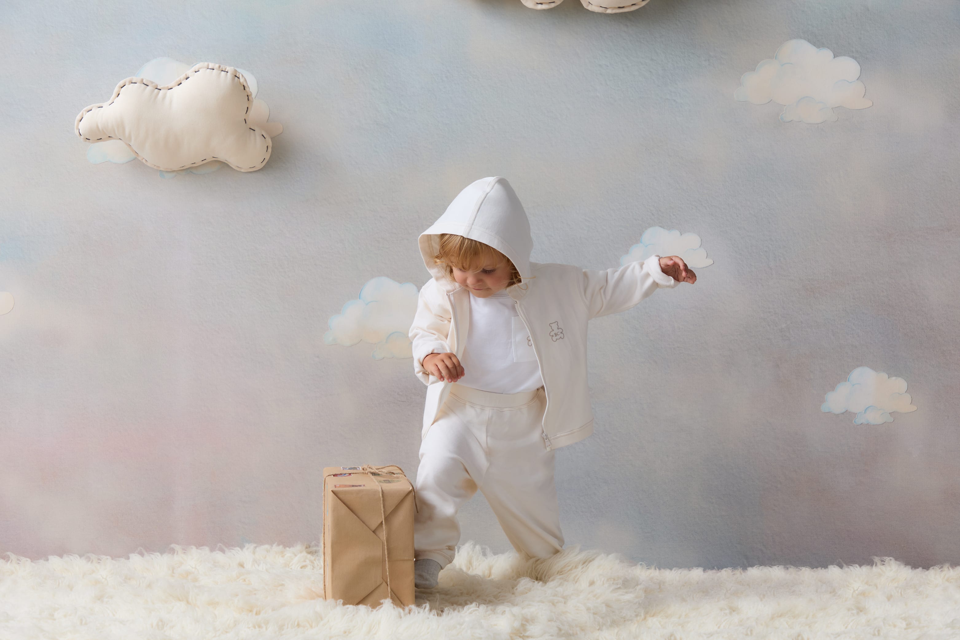 Topwear - Horizontal view - View Full Screen