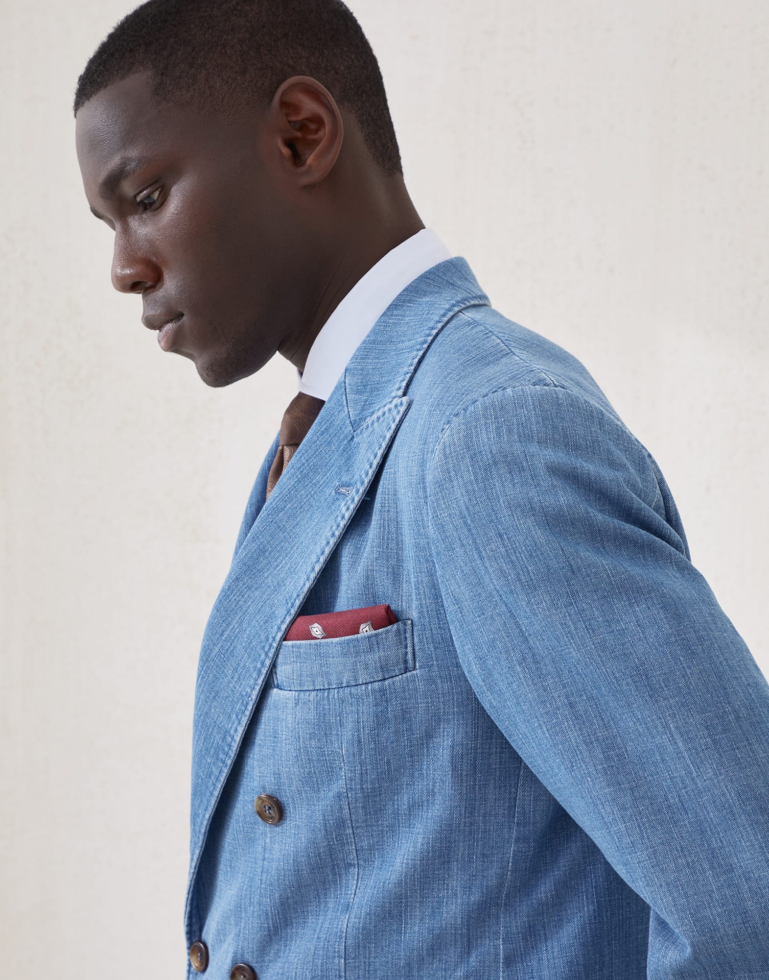 Pocket Square - Editorial view - View Full Screen