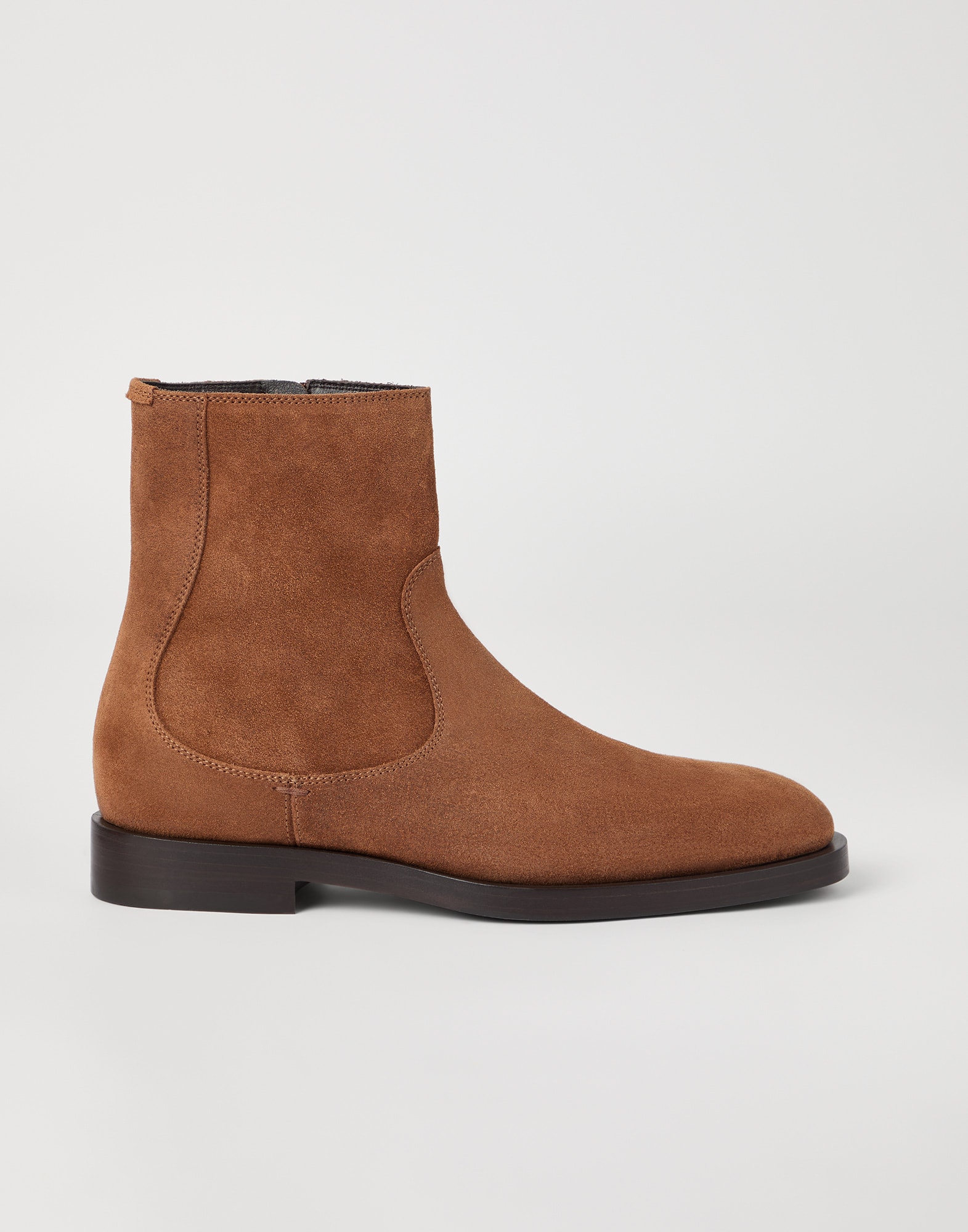 Chelsea - Full look - View Full Screen