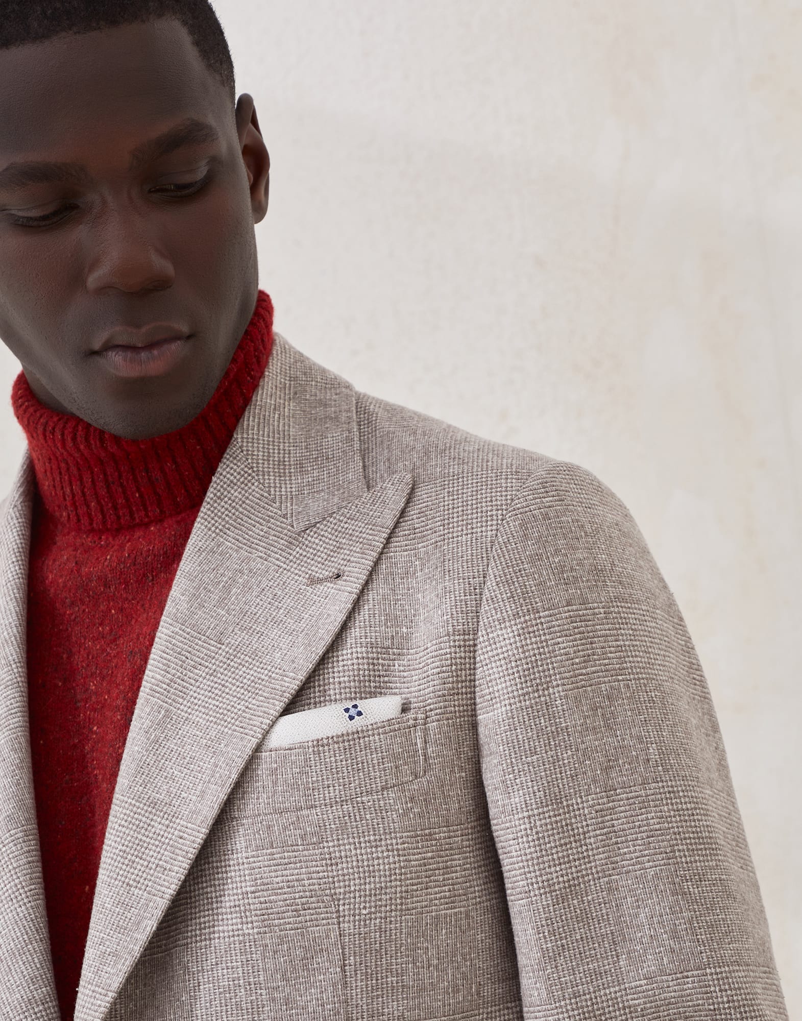 Pocket Square - Editorial view - View Full Screen