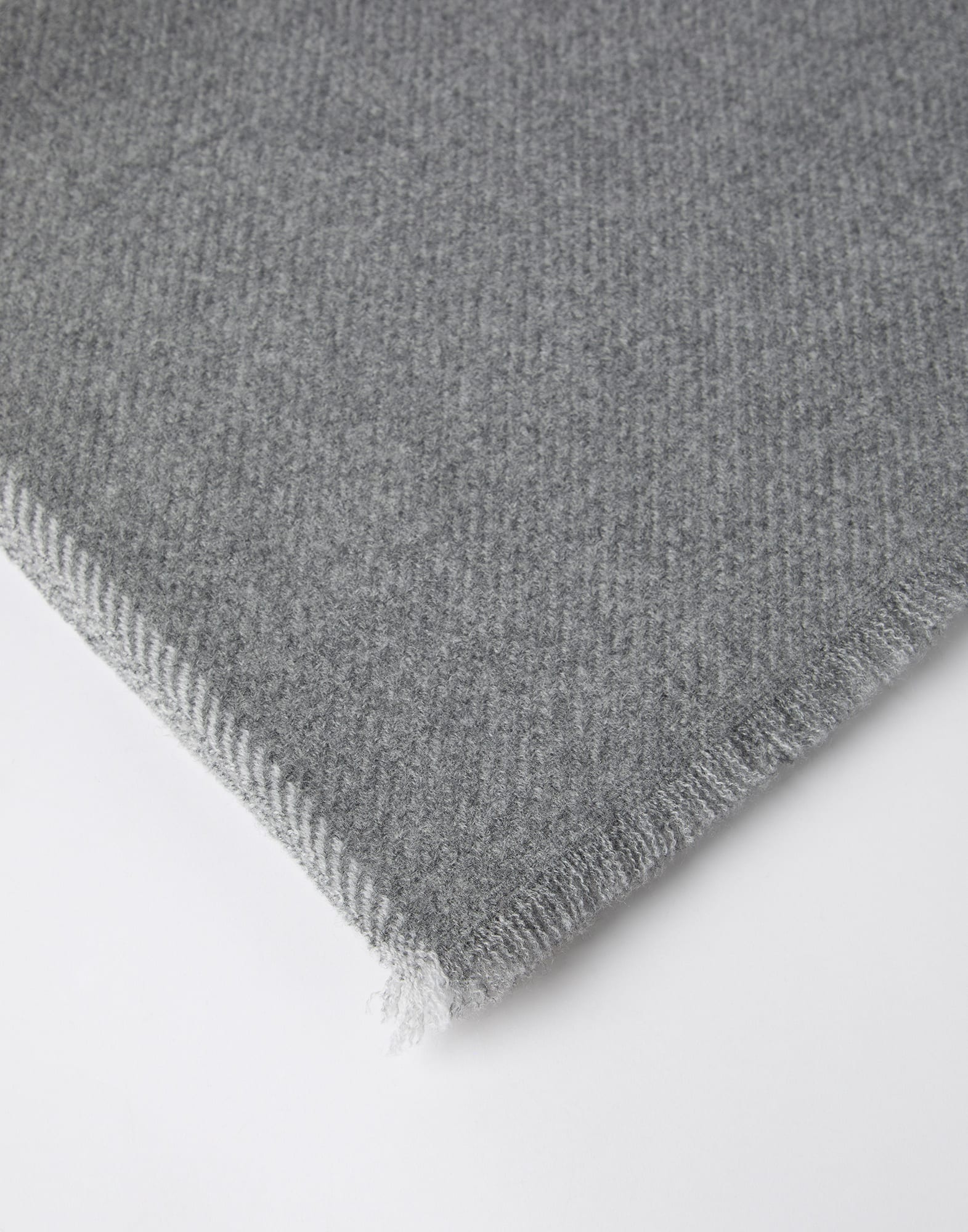 С узором - Вид сзади - Посмотреть во весь экран