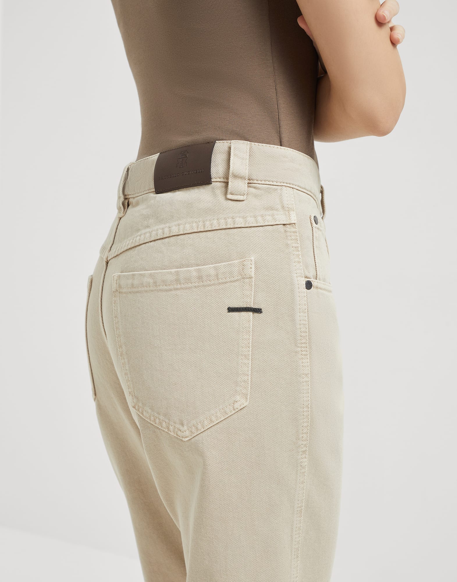 Regular - Detail view - View Full Screen